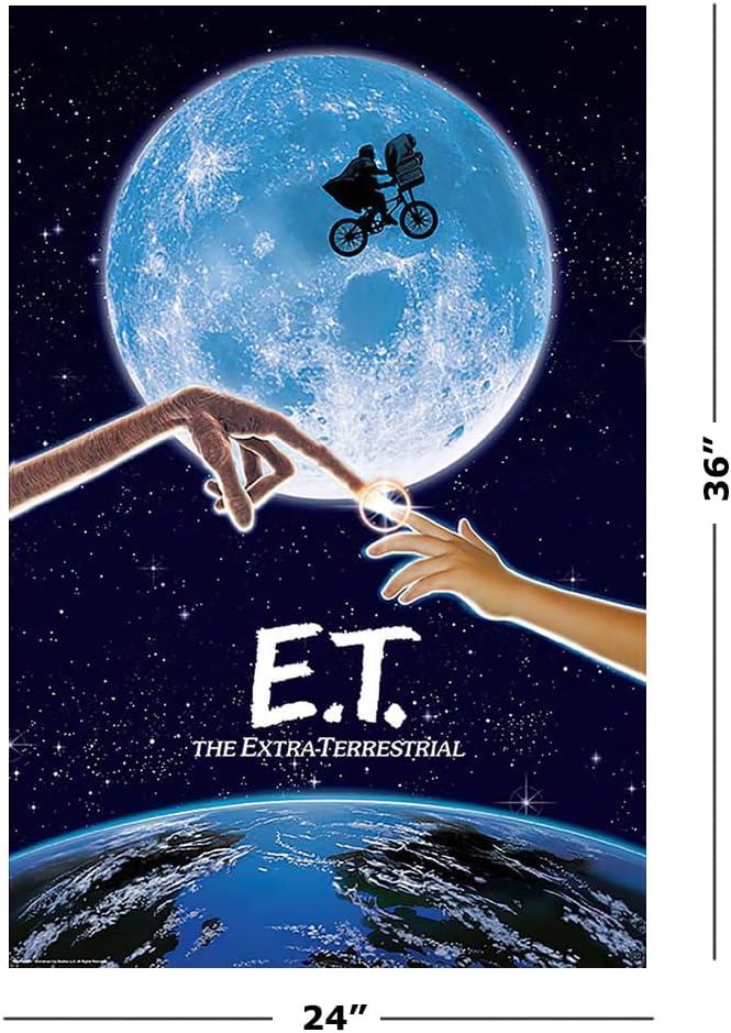 E.T. The Extra-Terrestrial Movie Poster - 24" x 36"