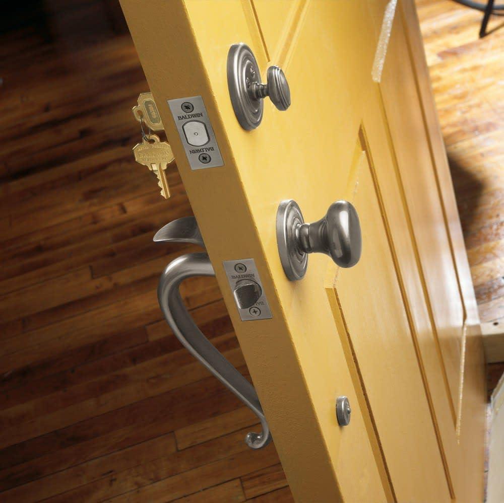 Madison Single Cylinder Handleset with Classic Interior Lever