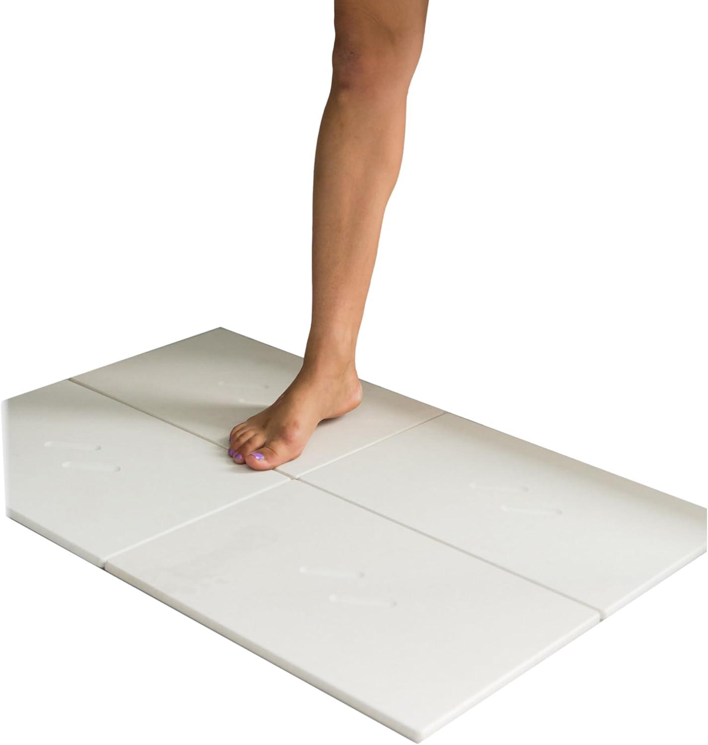 Large White Diatomaceous Earth Non-Slip Bath Mat