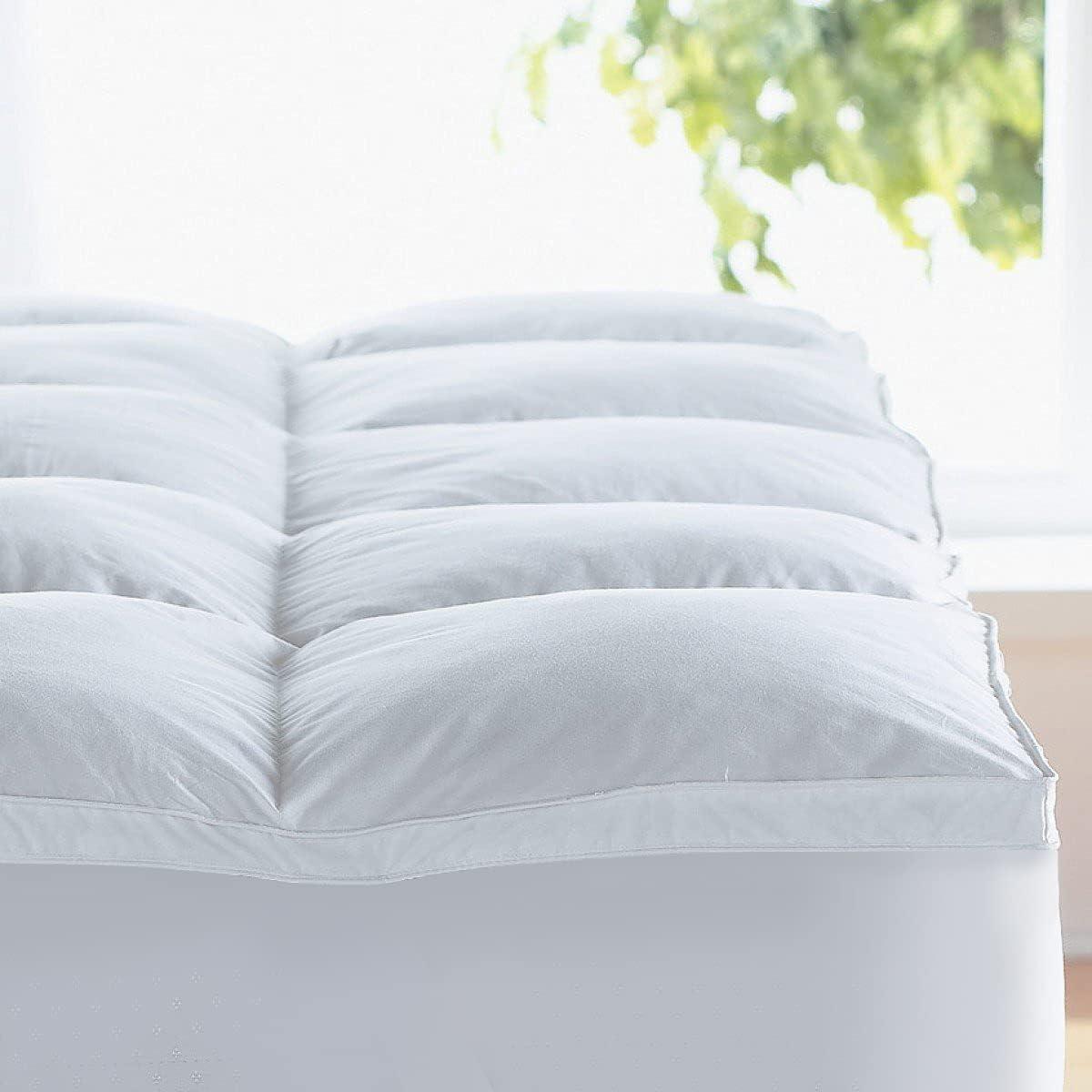 Queen Size White Down Alternative Mattress Topper with Elastic Strap