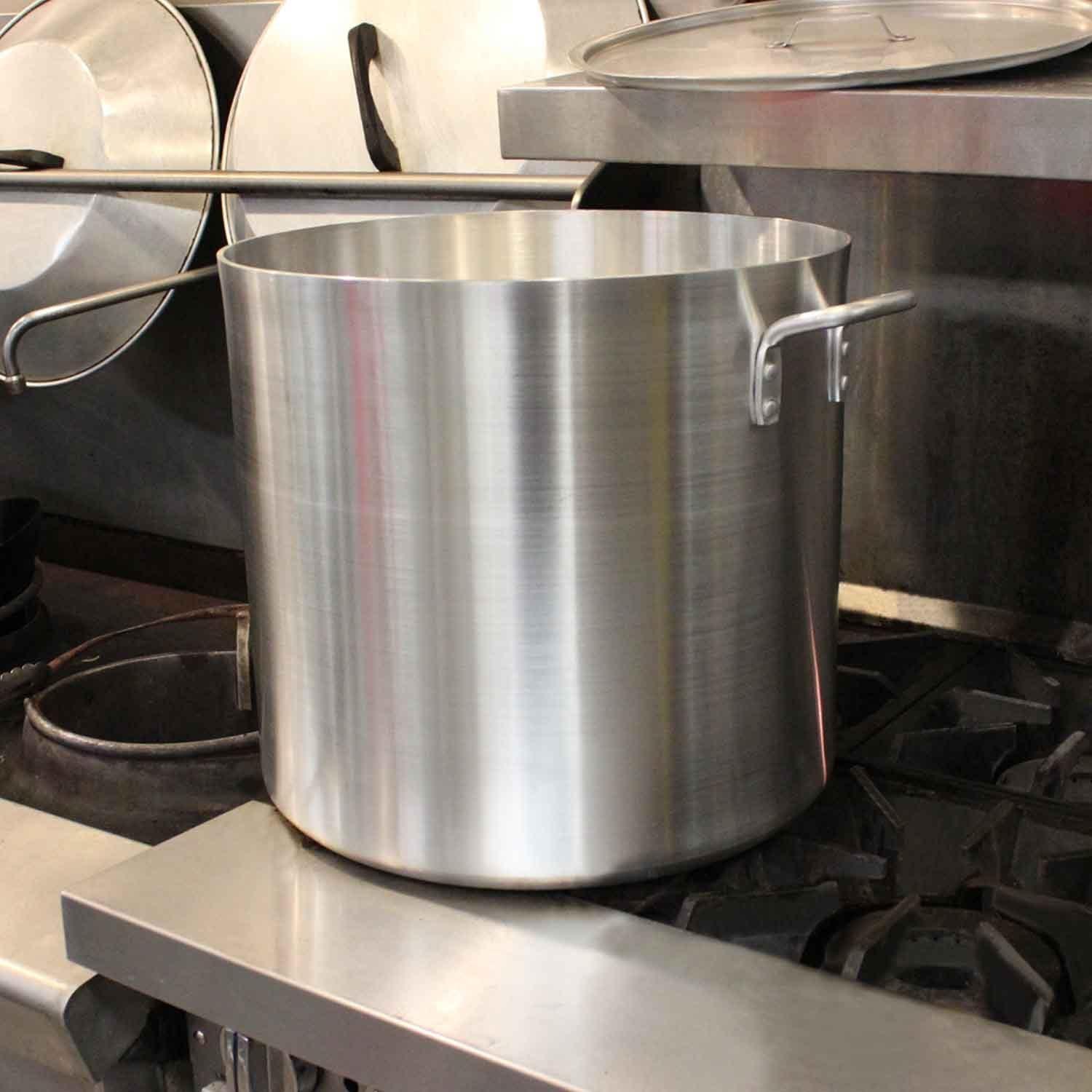 Heavy-Duty 40 Quart Silver Aluminum Stock Pot