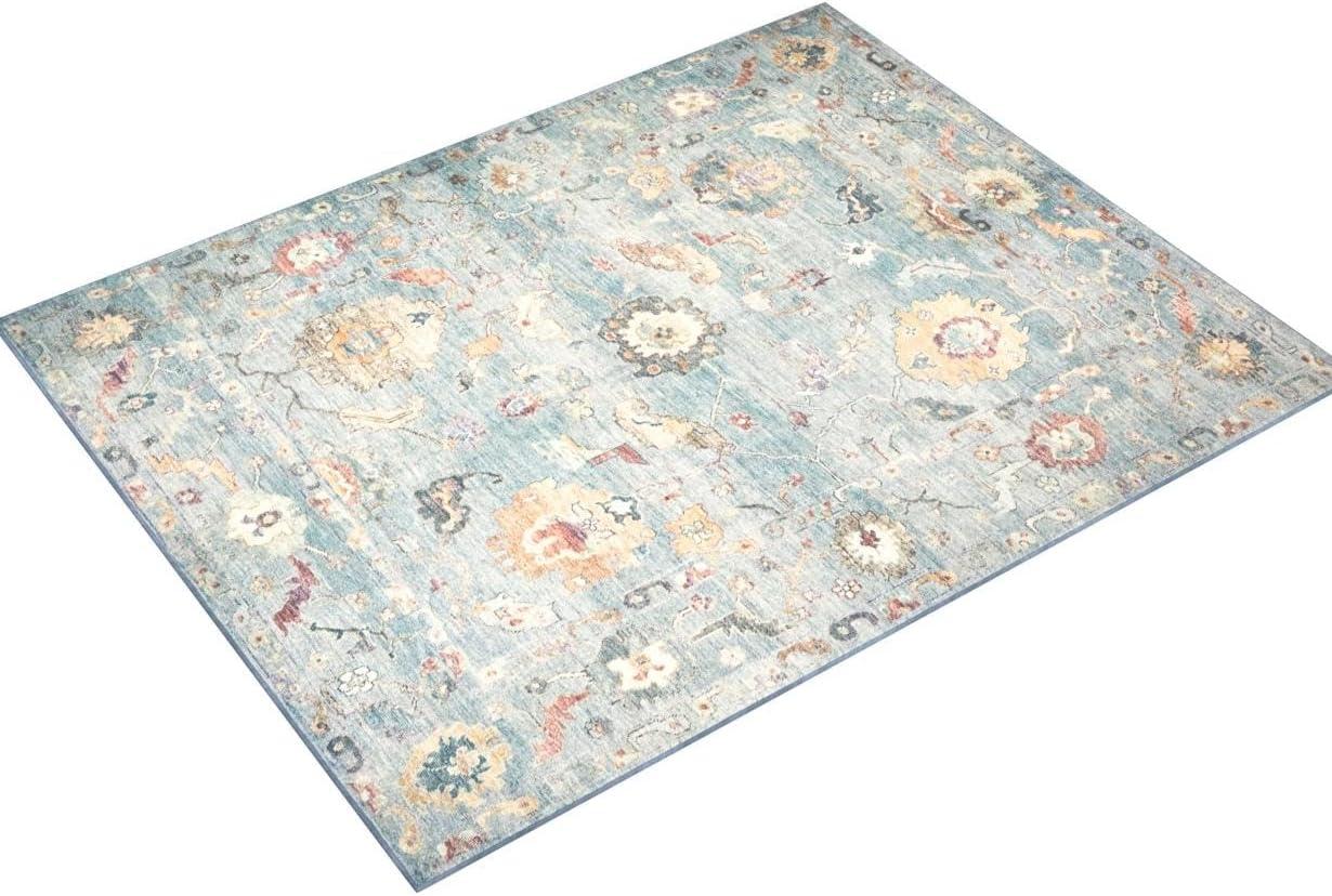 Margot Oriental Area Rug in Gray