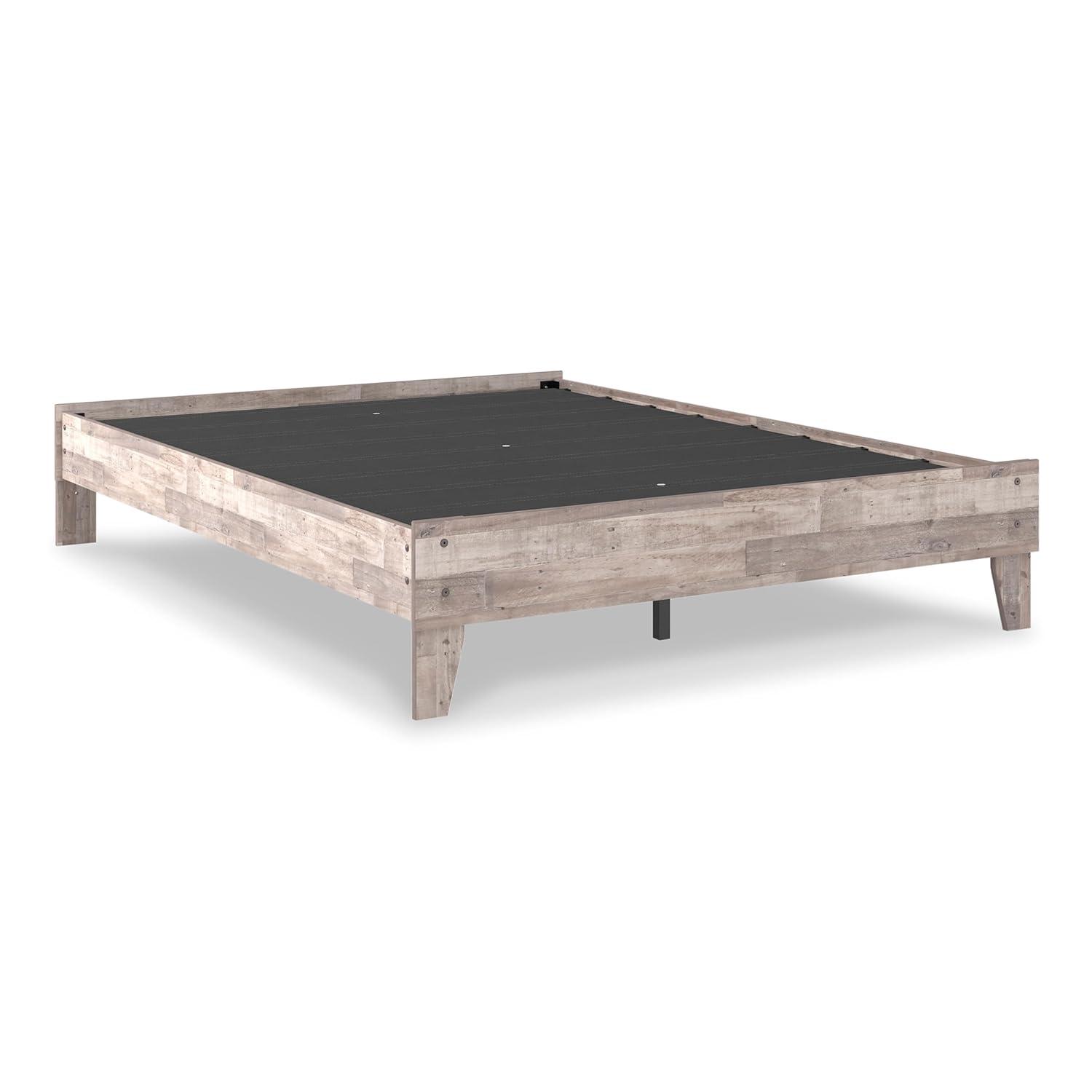 Signature Design by Ashley Queen Neillsville Platform Bed Whitewash: Beach Chic Urban Style, Pine Grain, No Box Spring Needed