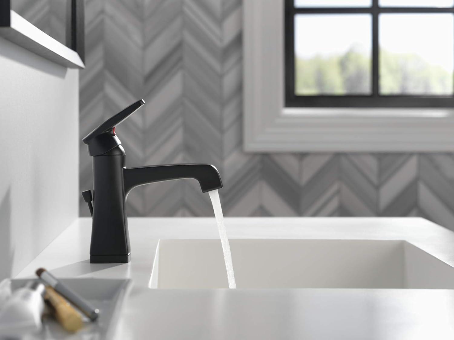 Ashlyn Single Hole Bathroom Faucet with Drain Assembly, Single Handle Bathroom Sink Faucet