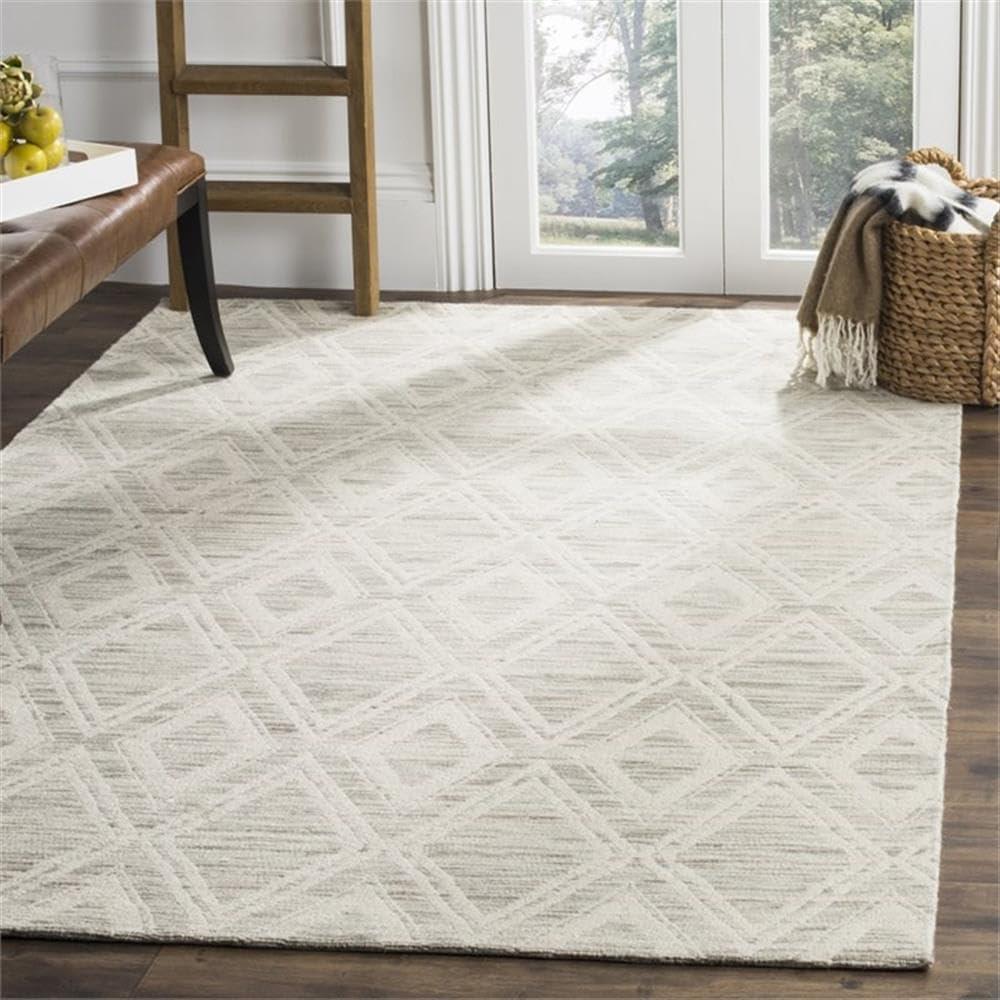 SAFAVIEH Marbella Alicia Geometric Diamonds Wool Area Rug, Light Brown/Ivory, 10' x 14'