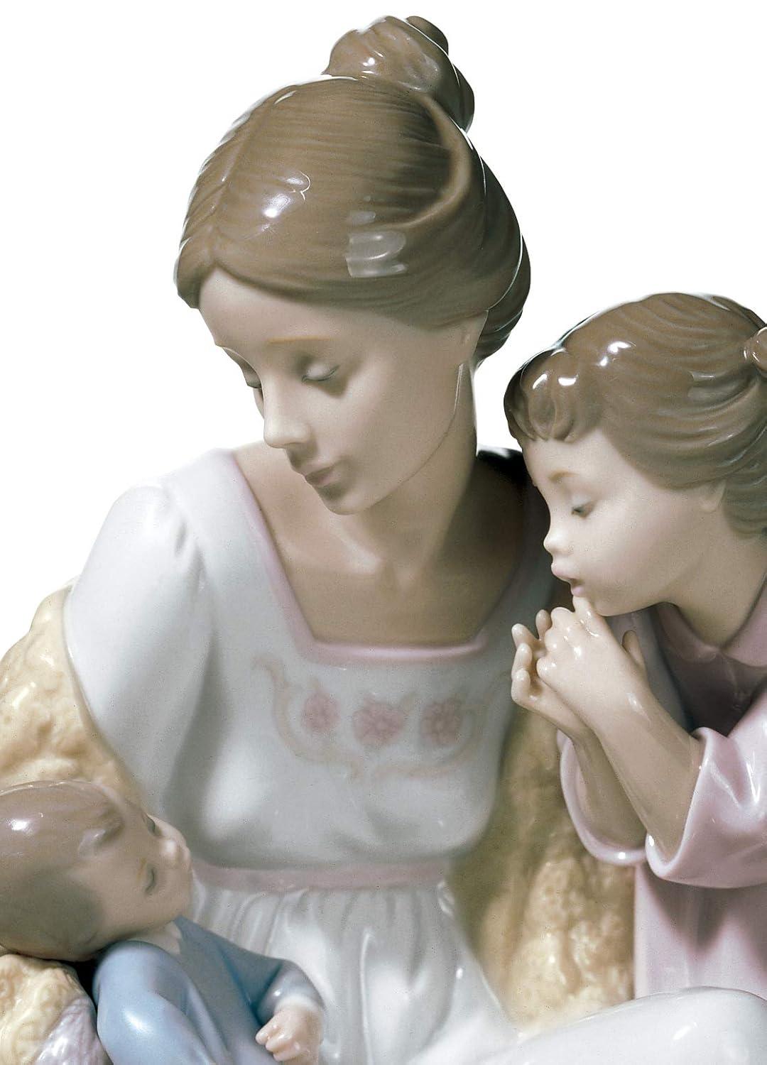 Lladro A Warm Welcome Dog Figurine