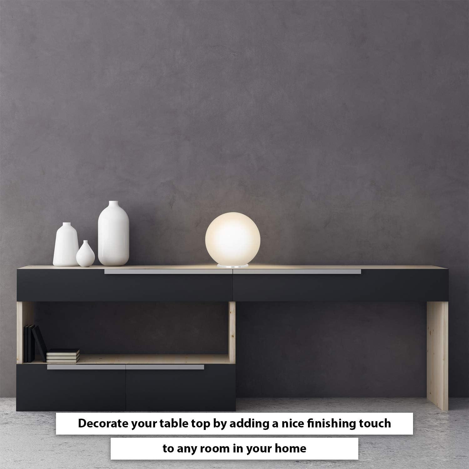Mia Globe Lamp