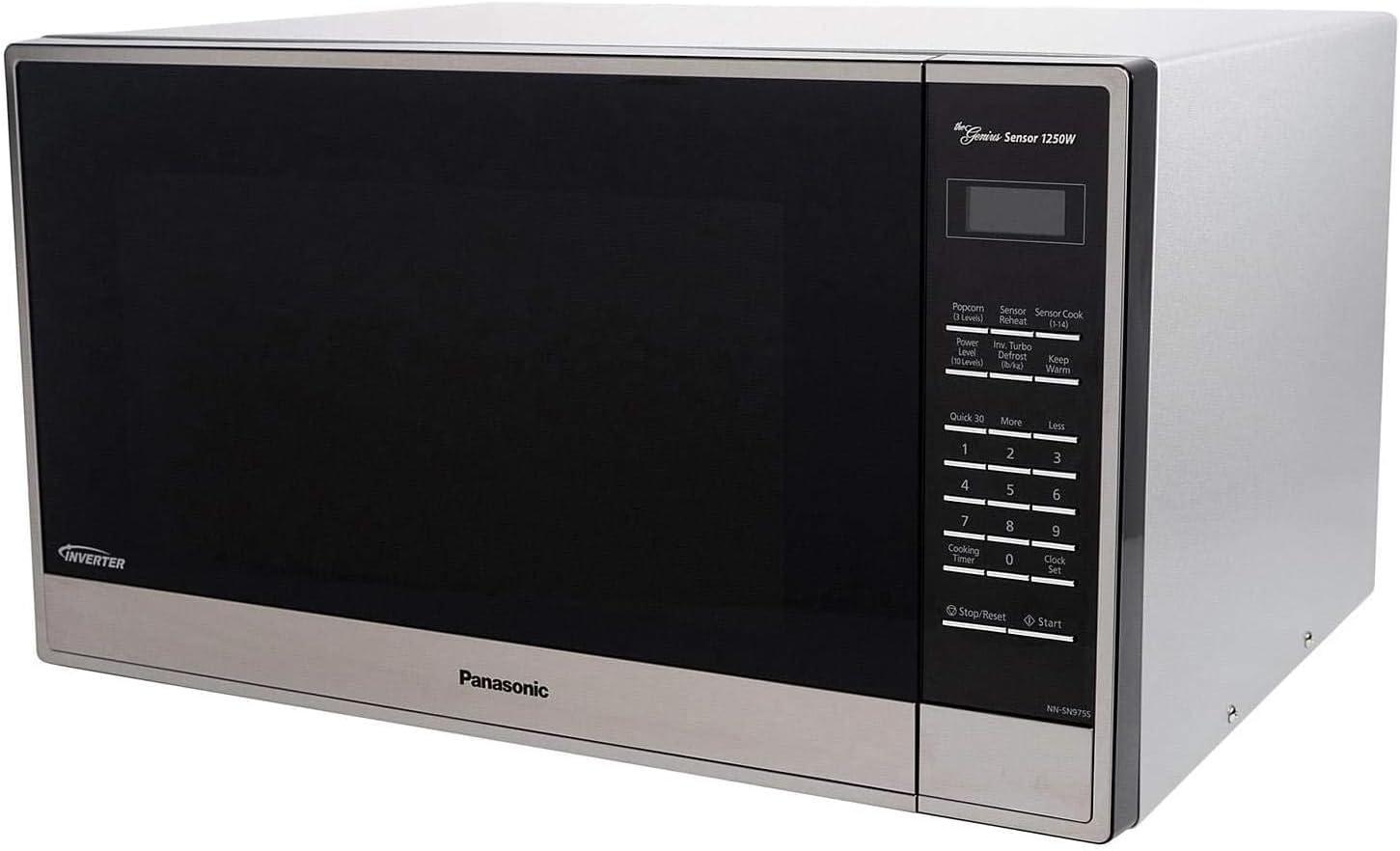 Panasonic 2.2 cu ft Countertop Microwave Oven in Stainless Steel