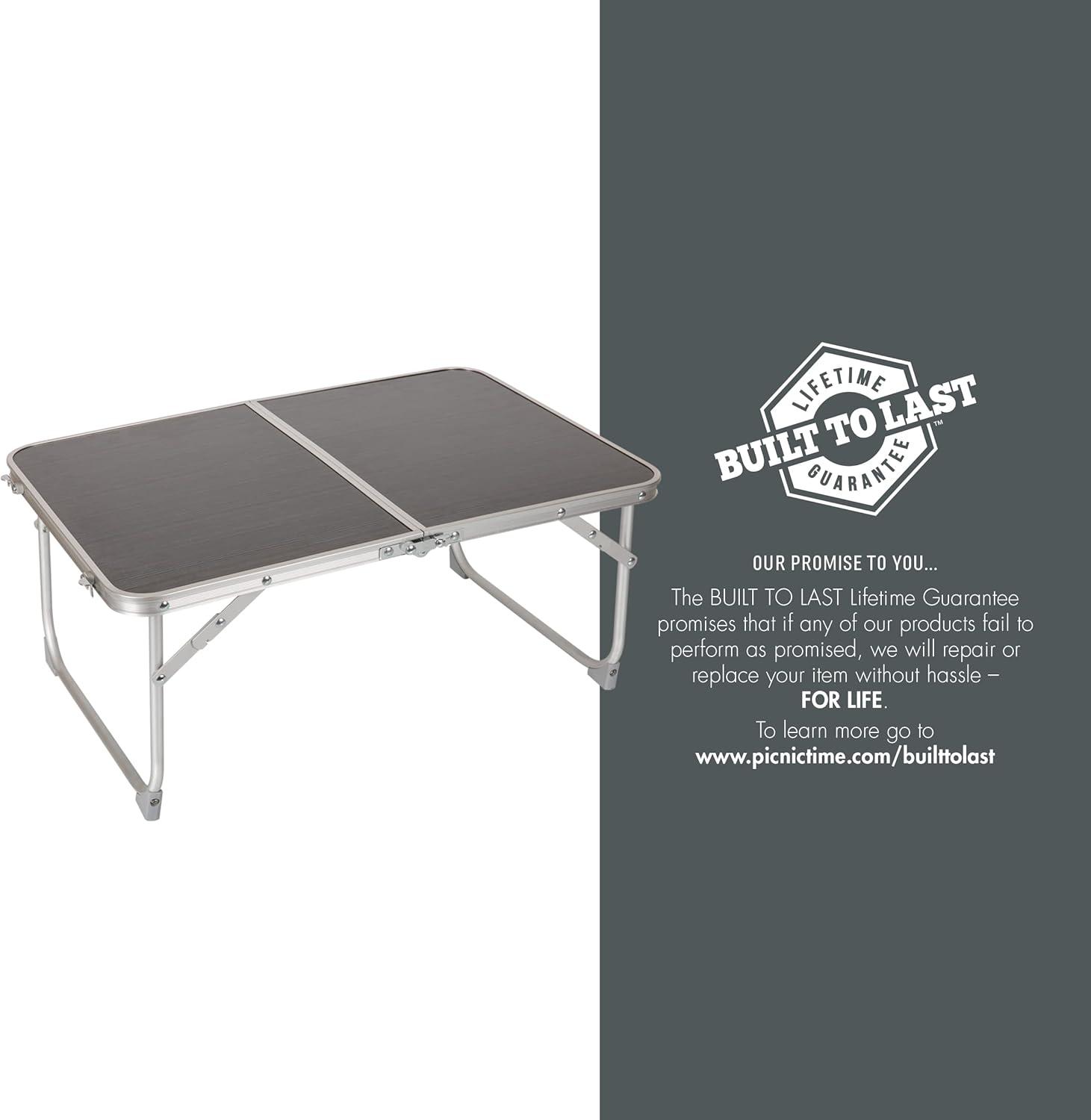 ONIVA™ Rectangular Outdoor Folding Picnic Table