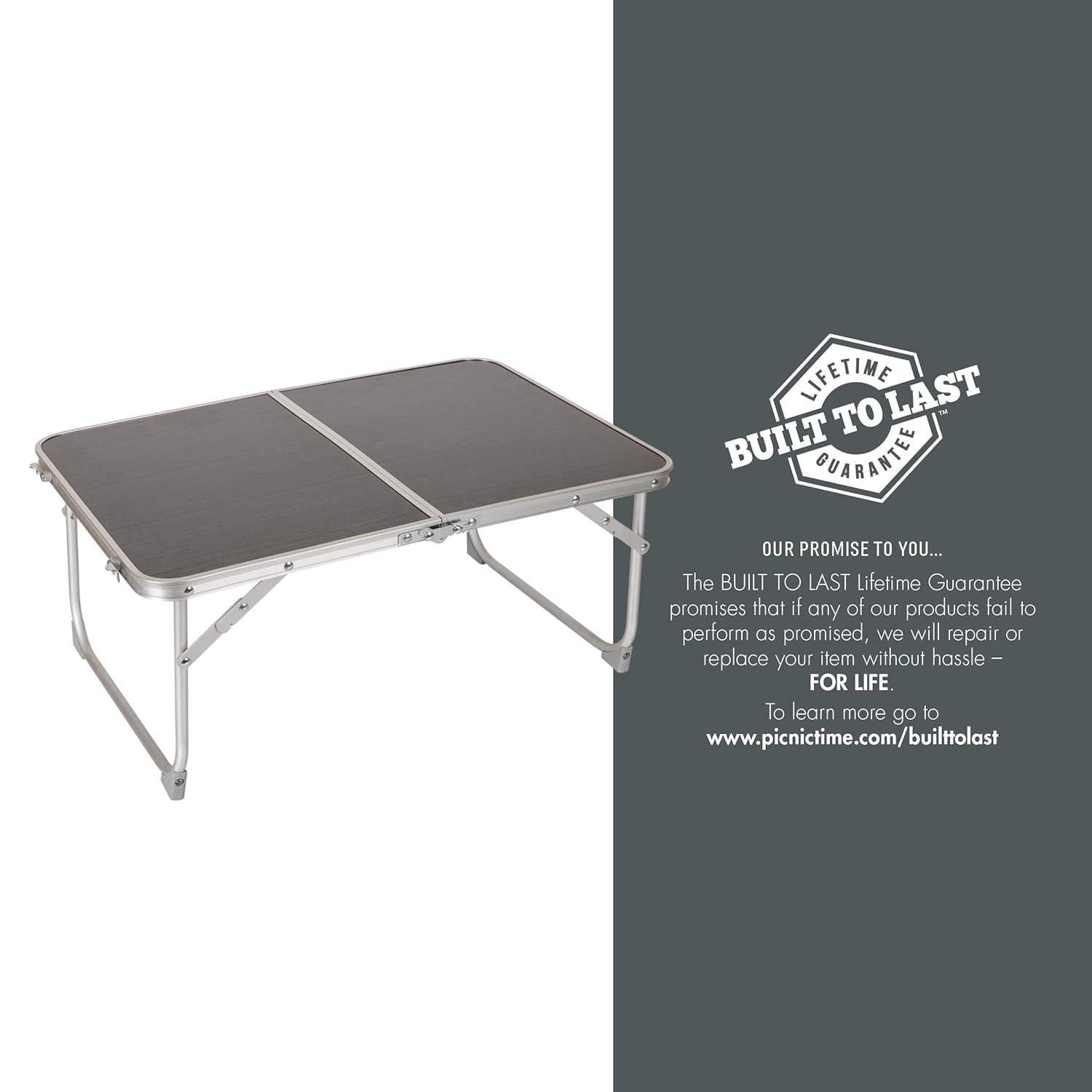 ONIVA™ Rectangular Outdoor Folding Picnic Table