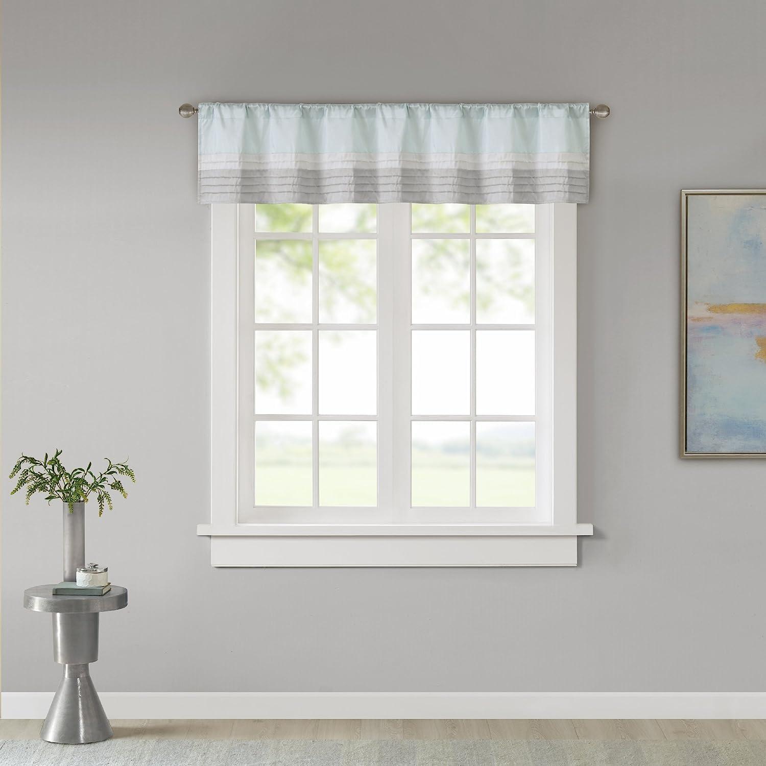 Amherst Polyoni Pintuck Window Valance