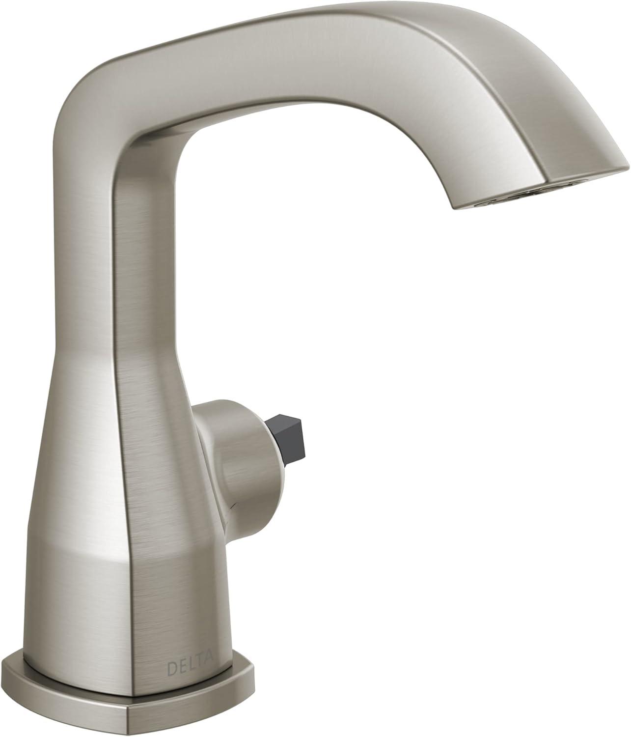 Modern Brilliance Stainless Single Hole Faucet with Pull-out Spray