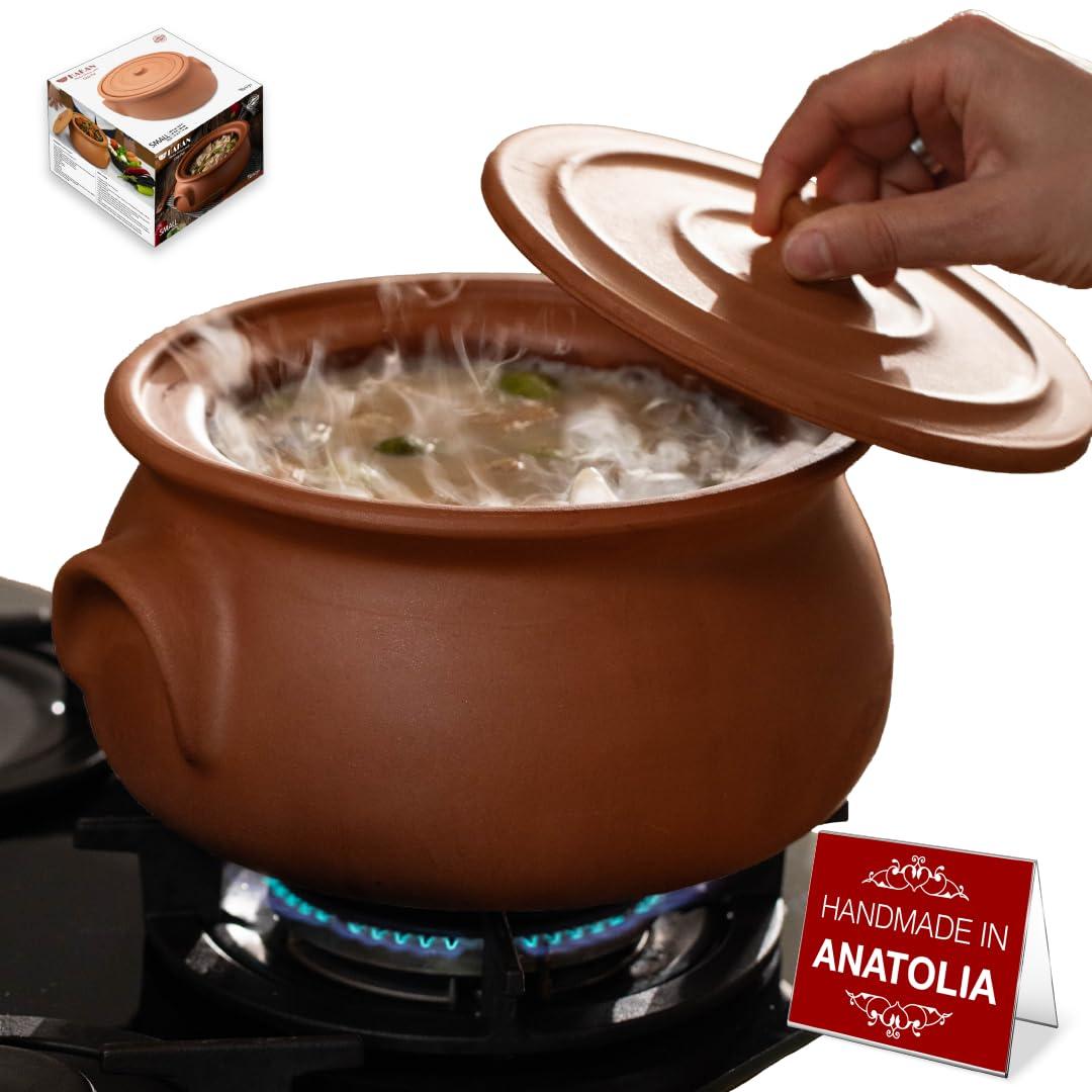 Hakan Hakan Suphan Handmade 4.7-Quart Midi Clay Cooking Pot with Lid, Unglazed