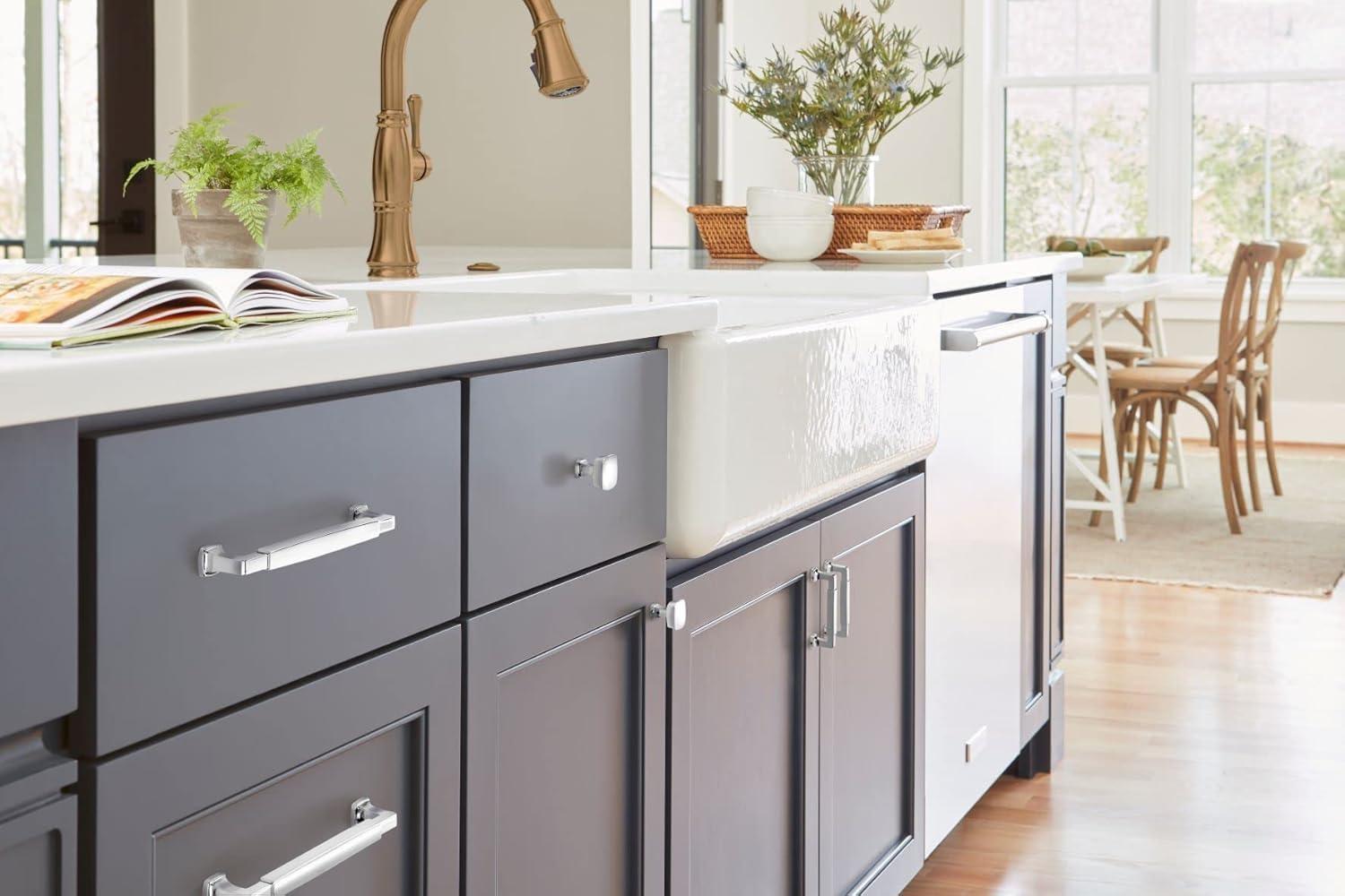 Stature Square Cabinet Knob