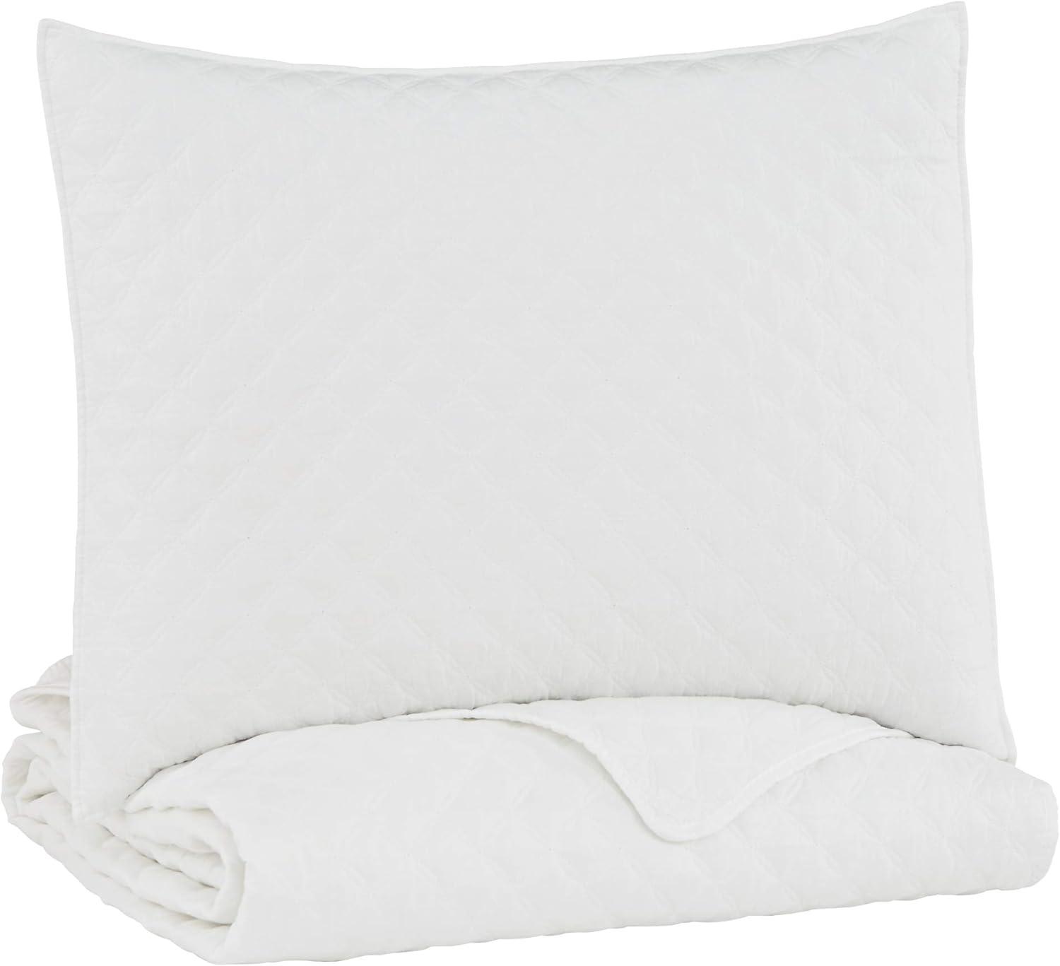 Signature Design by Ashley Casual Ryter Twin Coverlet Set  White