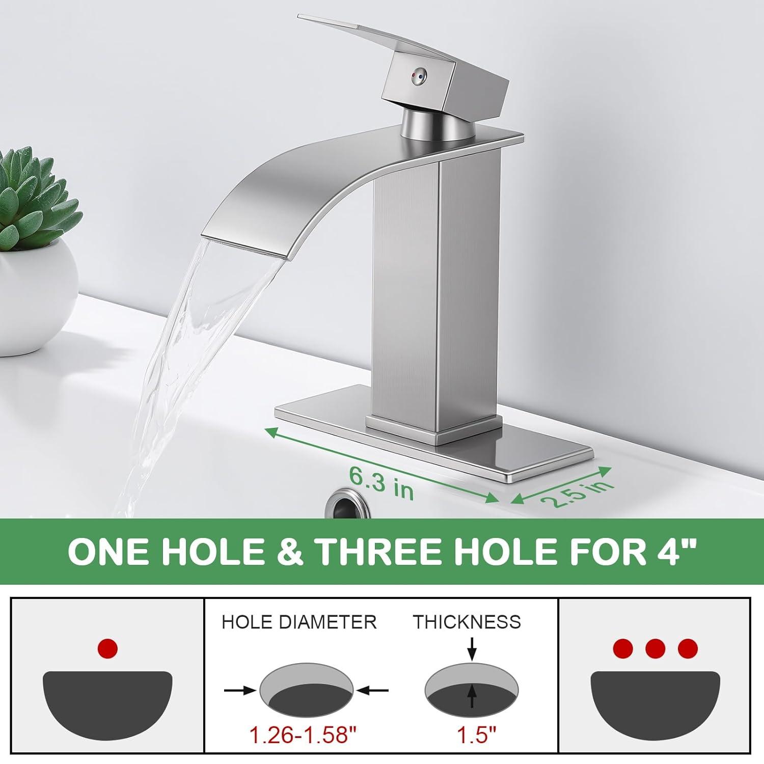 Freestanding Single-handle Bathroom Faucet with Drain Assembly