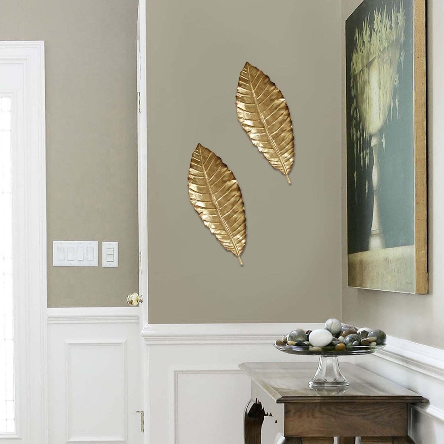 Elegant Gold Metal Leaf Wall Decor with Shimmery Finish