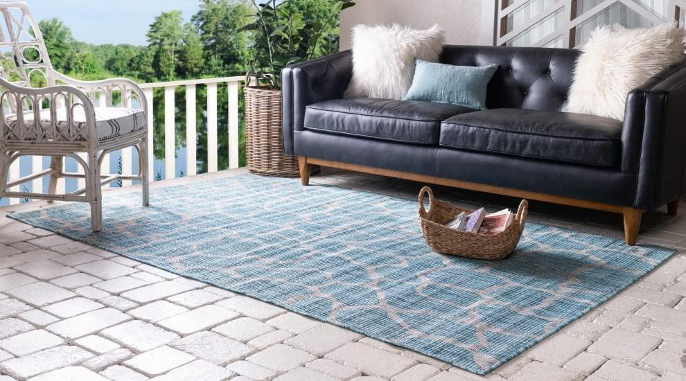 Unique Loom Outdoor Safari Giraffe Animal Print Woven Area Rug