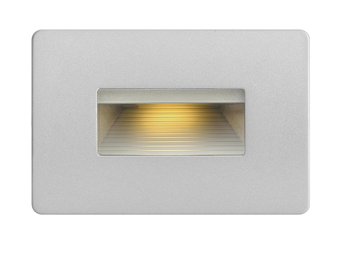 Luna Horizontal 120v 2700K Integrated LED Step Light
