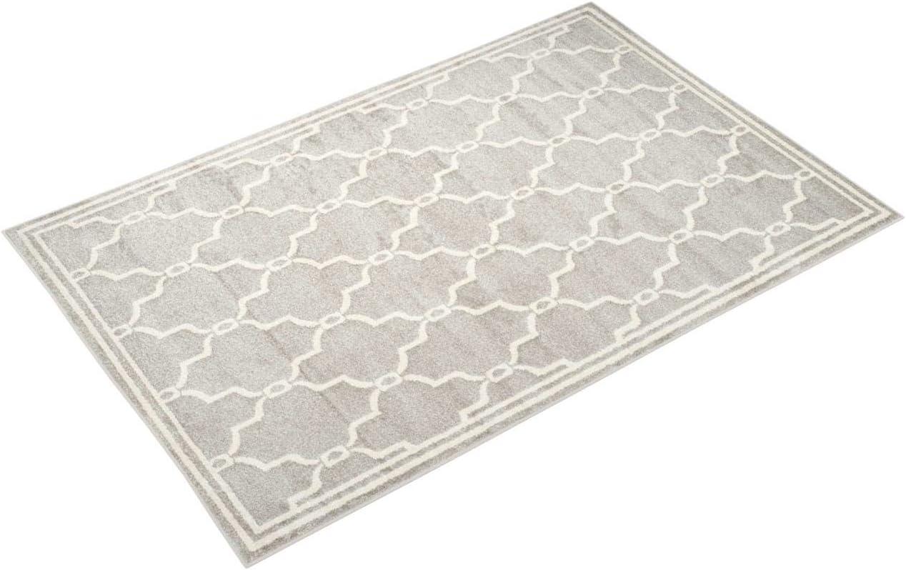 Amherst AMT414 Power Loomed Area Rug  - Safavieh