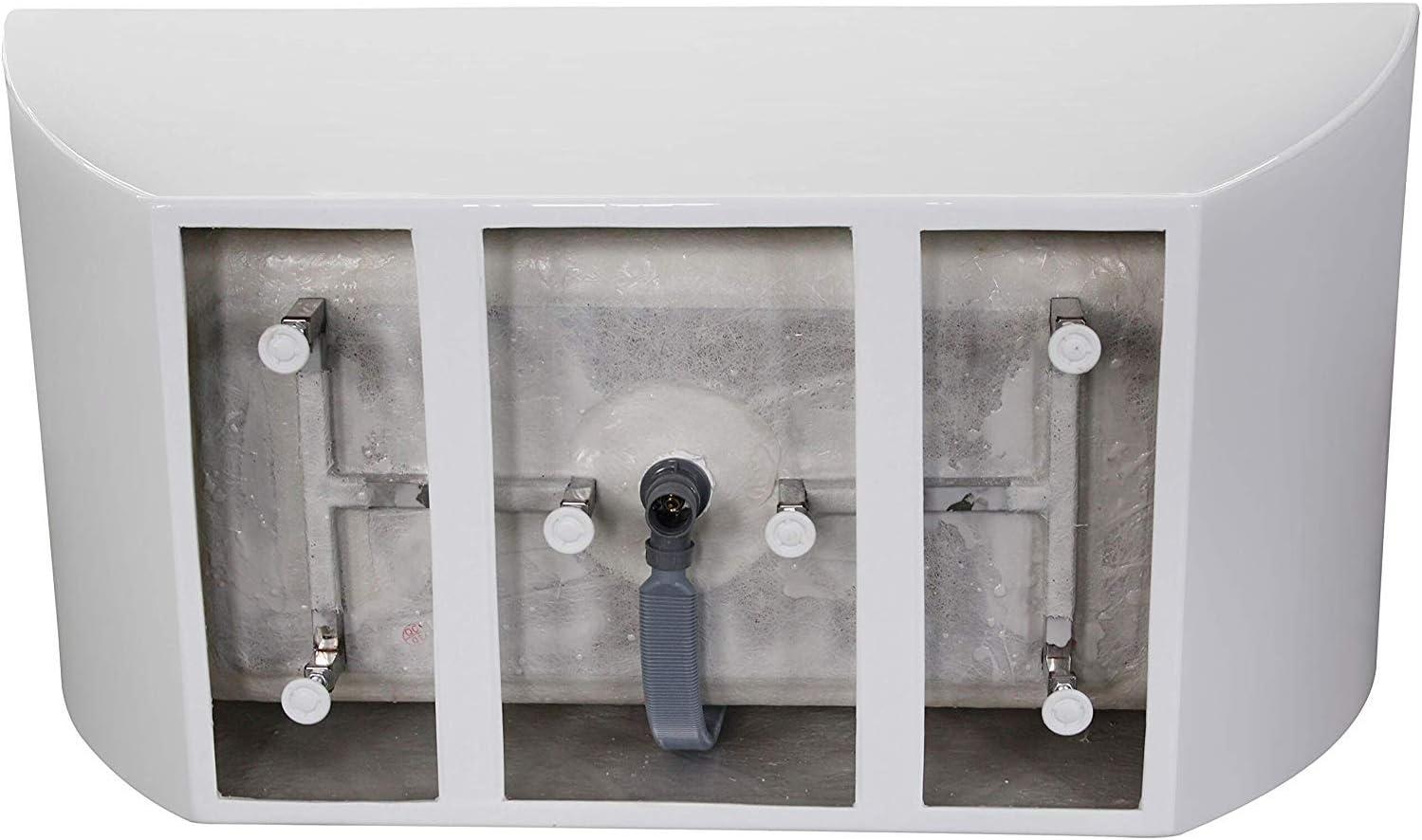 66.9" x 33" Freestanding Soaking Bathtub