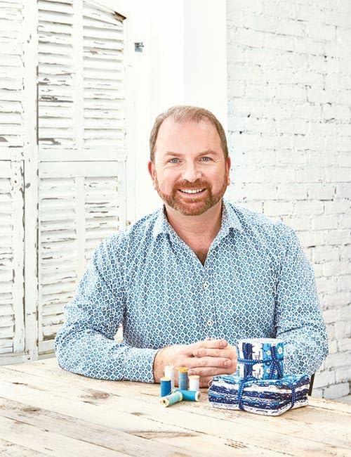 Simple Shapes Stunning Quilts: 100 Designs to Sew for Patchwork Perfection (Hardcover)