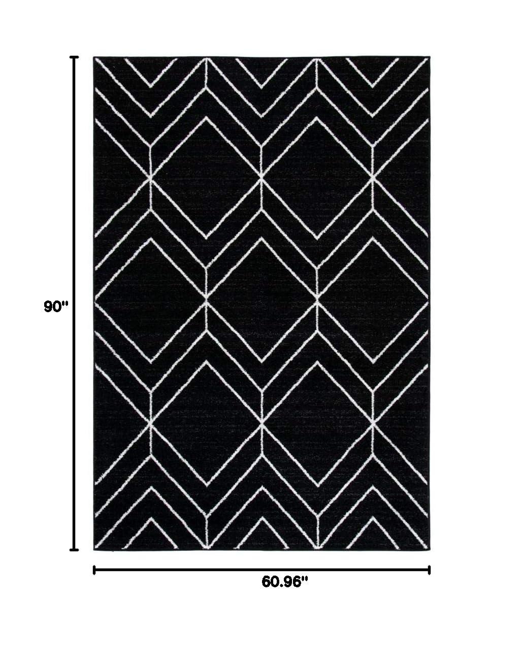 Adirondack ADR241 Machine Made Indoor Area Rug - Black/Ivory - 5'-1"x7'-6" - Safavieh