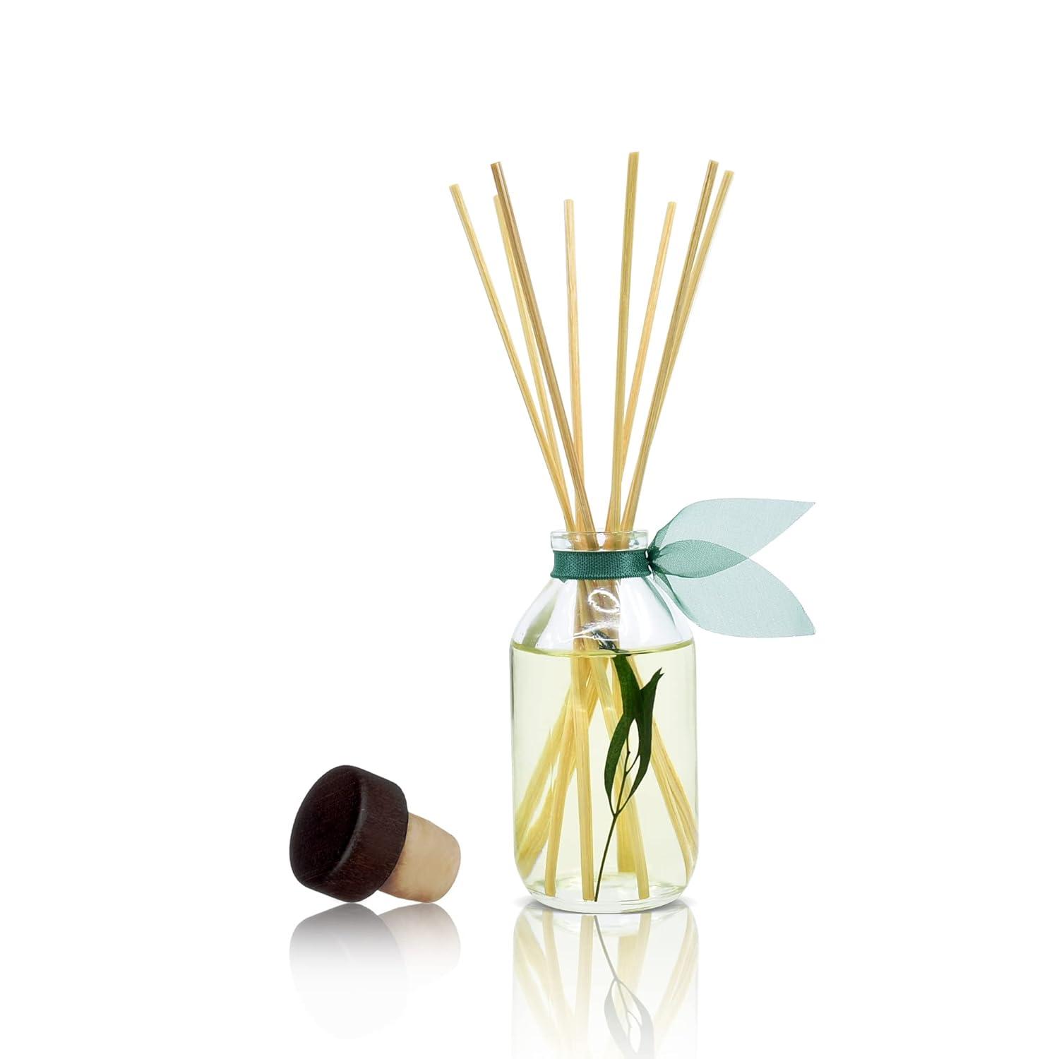 LOVSPA Bamboo Citrus Reed Diffuser Set Zesty White Lime & Crisp Bamboo - Tart Citrus Scent for The Kitchen or Bathroom - Makes a Great Gift for New Homeowners