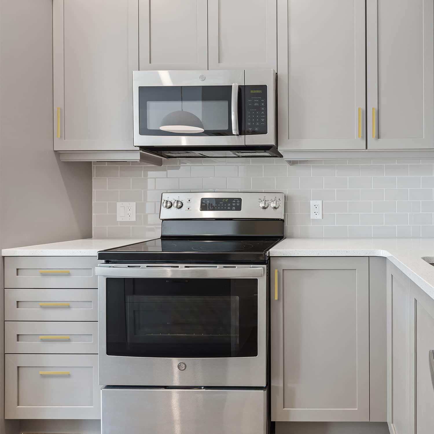 Ravinte 30 Pack 5 Inch Stainless Steel Cabinet Handles Square Cabinet Pulls Brushed Brass Cabinet Hardware Kitchen Cabinet Drawer Pulls Come with Screwdriver