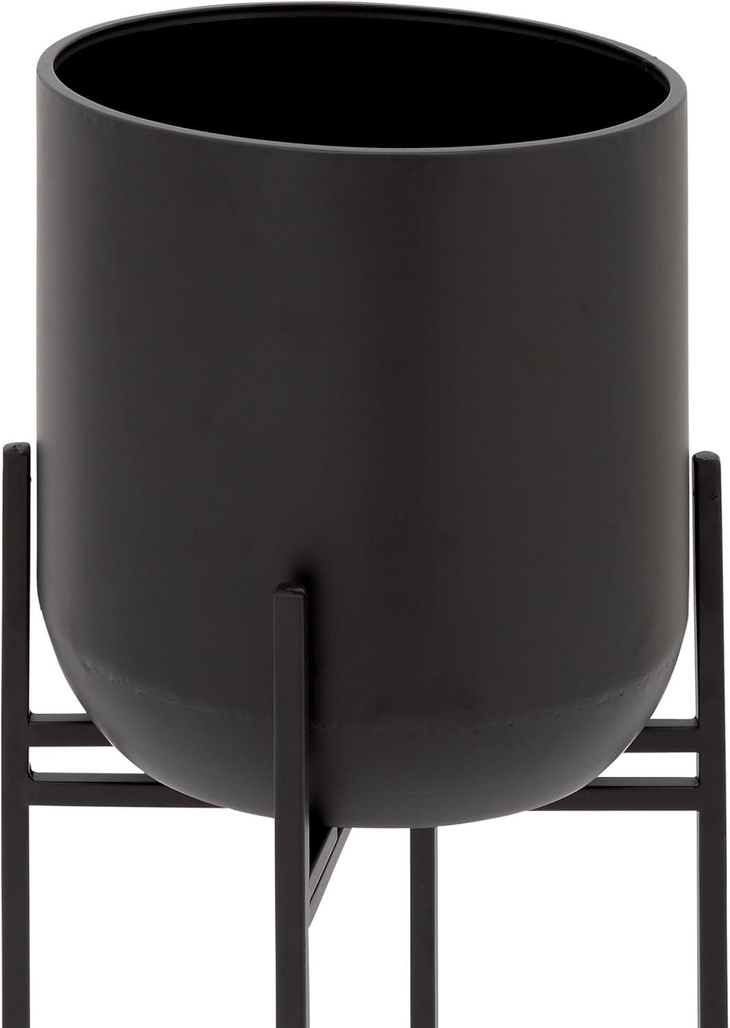 Olivia & May Modern With Stand Iron Planter Pots Black