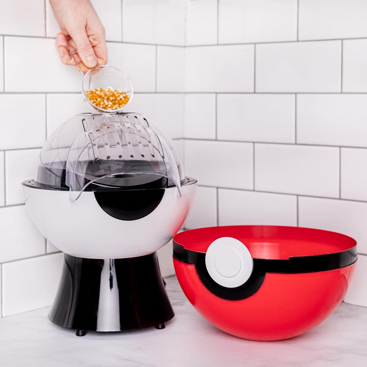 Uncanny Brands Pokmon Pokeball Popcorn Maker