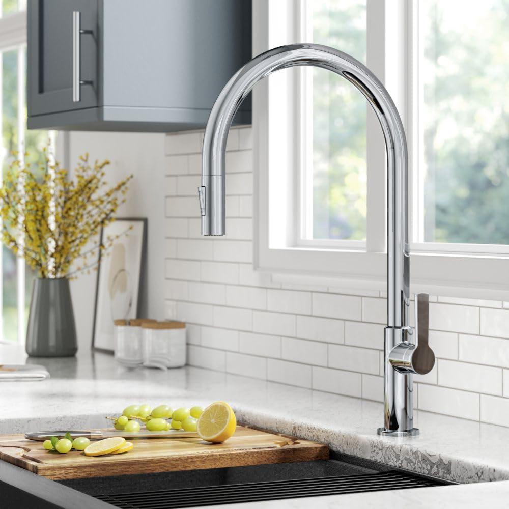 Oletto Pull Down Single Handle Kitchen Faucet