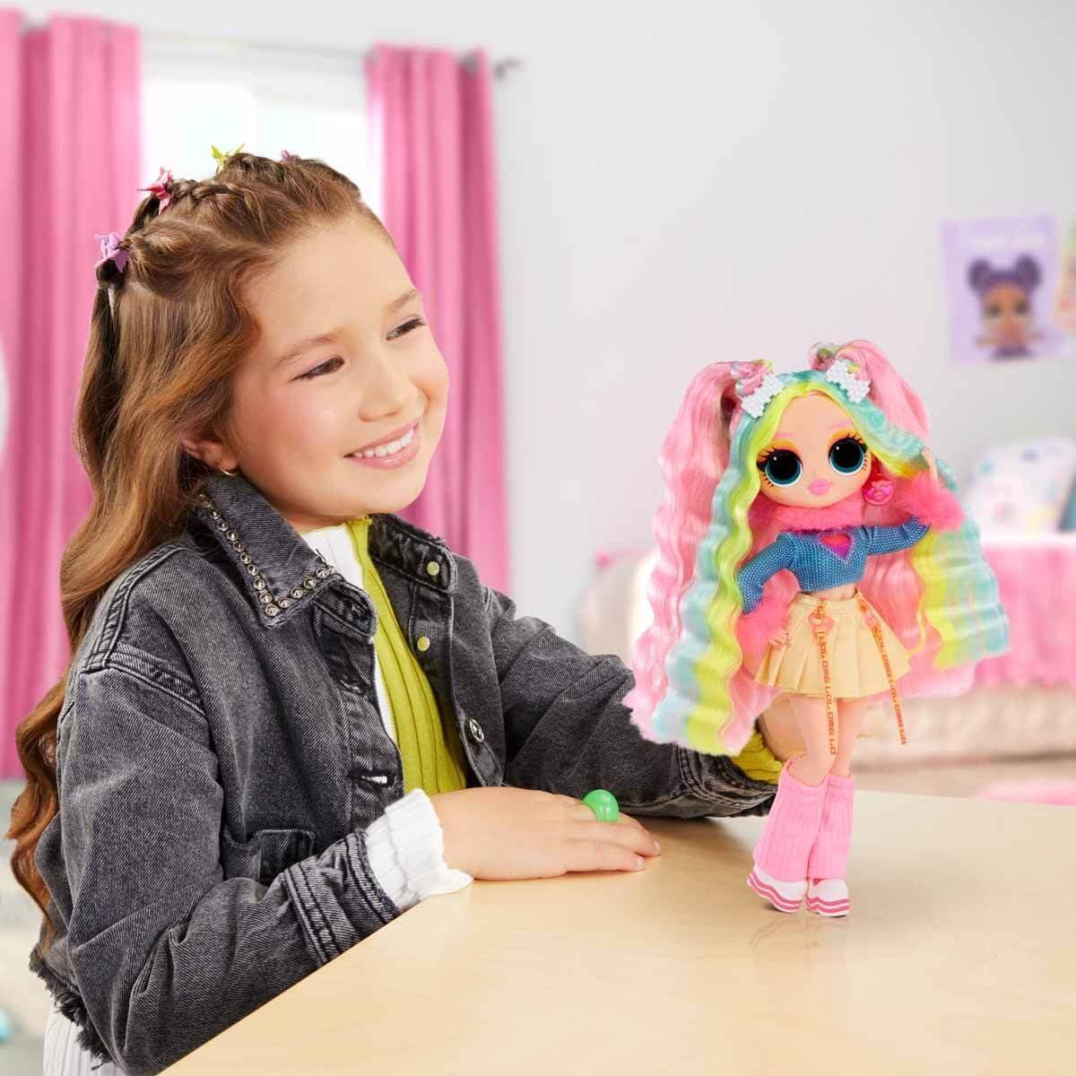 LOL Surprise OMG Sunshine Color Change Bubblegum DJ Fashion Doll with Color Changing Hair and Fashions and Multiple Surprises – Great Gift for Kids Children Ages 4+