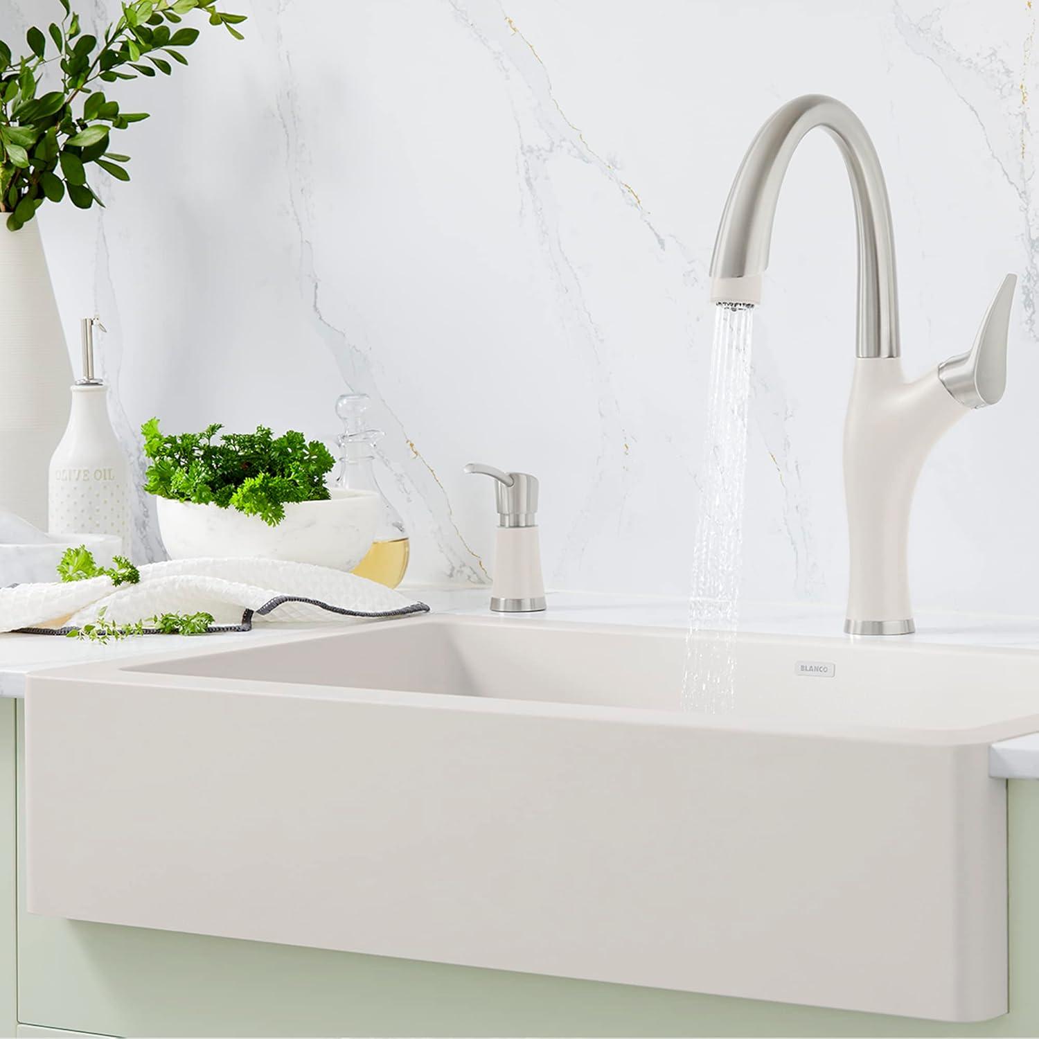 Artona Pull-Down Dual-Spray Kitchen Faucet