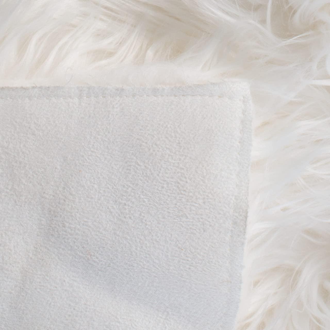 Faux Sheep Skin FSS115 Power Loomed Indoor Area Rug - Ivory - 5'x7' - Safavieh