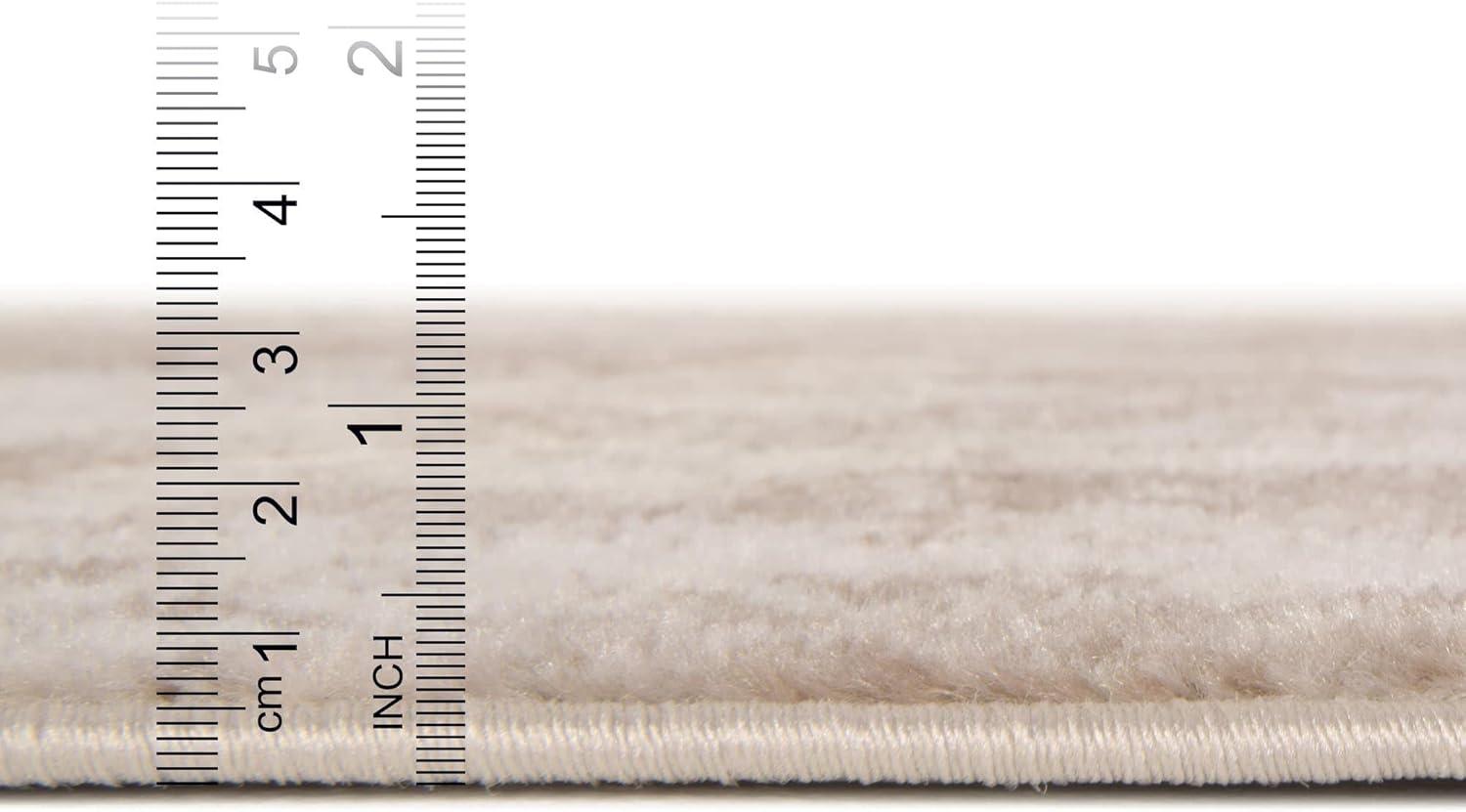 Rugs.com Monte Carlo Collection Rug – 5' Round Beige Medium Rug Perfect for Kitchens, Dining Rooms