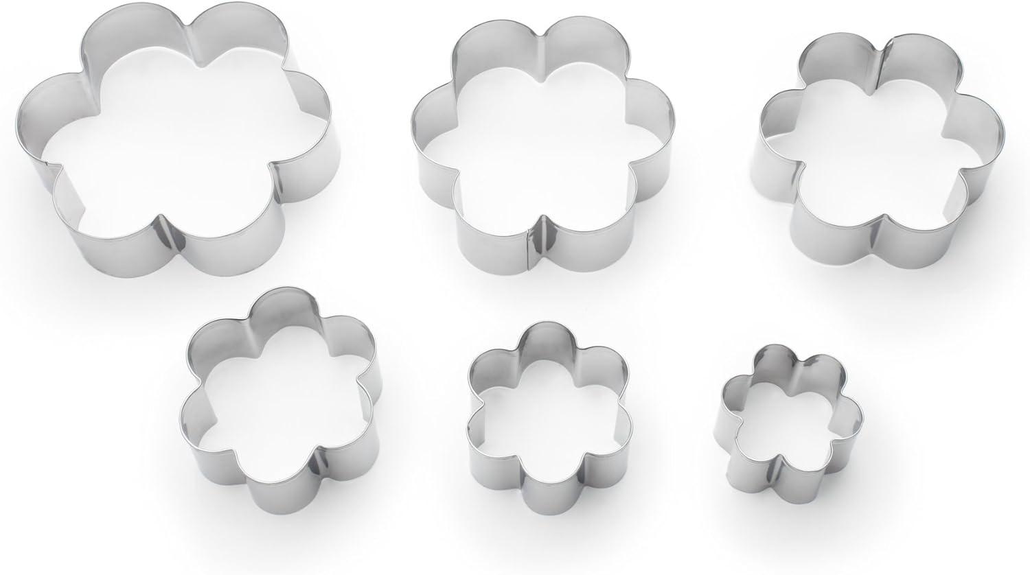 Stainless Steel Flower Cookie Cutter Set with Storage Tin