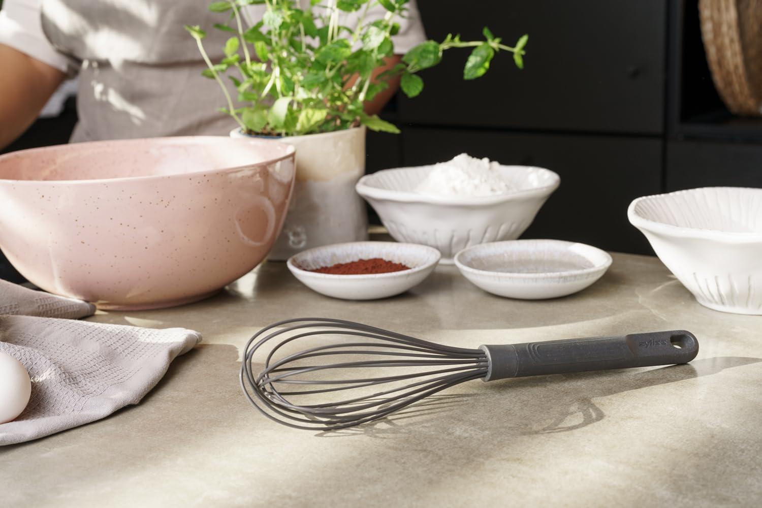 Beluga Gray Silicone Balloon Whisk with Ergonomic Handle