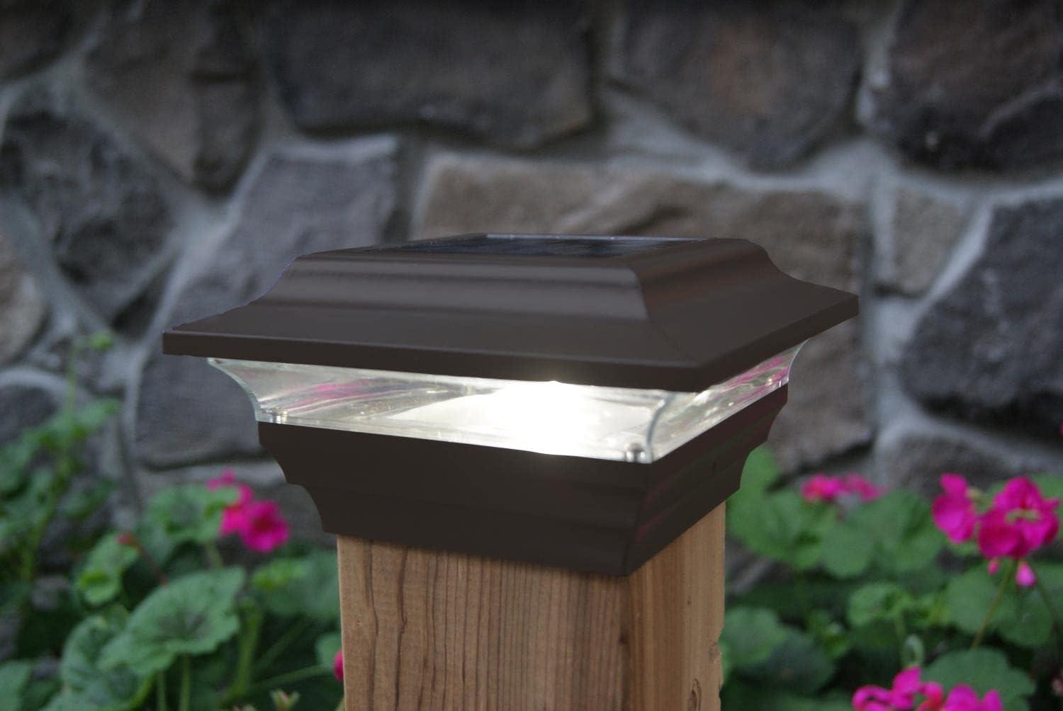 Bronze Aluminum LED Solar Post Cap Light