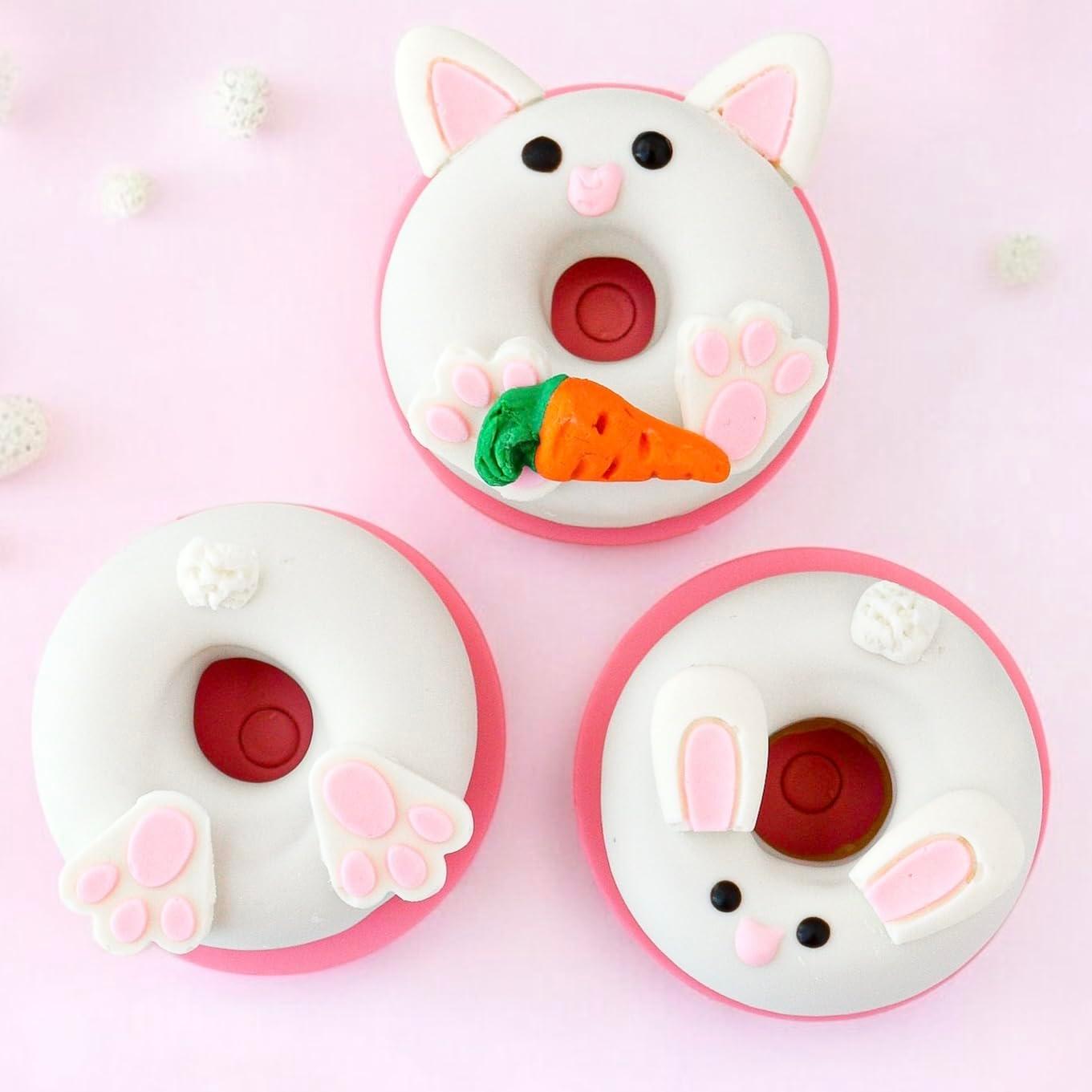 The Original My Little Cakepop Pro Cake Pop Mold since 2010. Donut Shaped. Injection Molded with ABS Food Grade BPA Free Plastic. Hygienic and strong. Use for Cake Pops, Play Dough, Soap, and More.