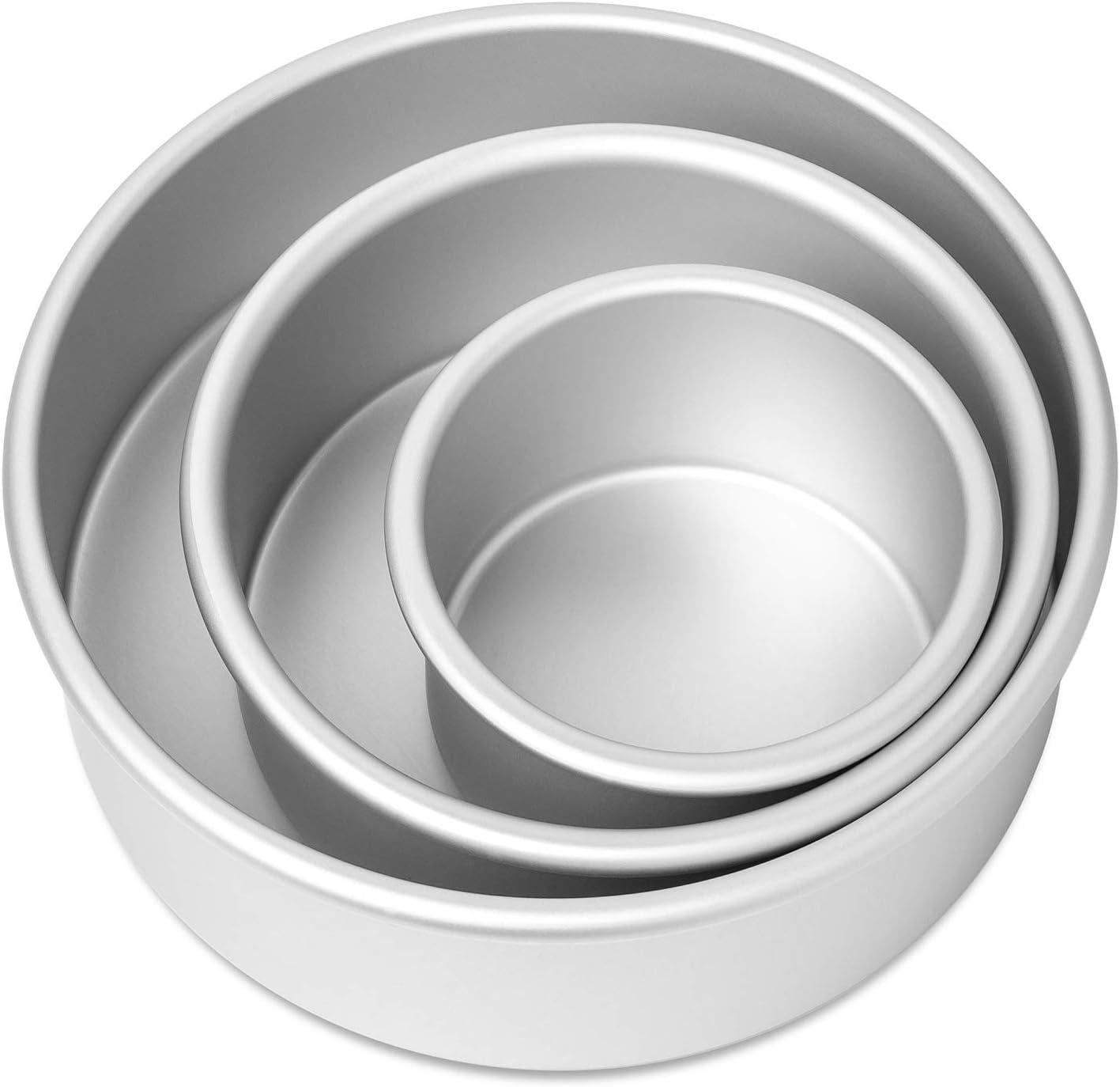 Round Aluminum 3-Piece Cake Pan Set