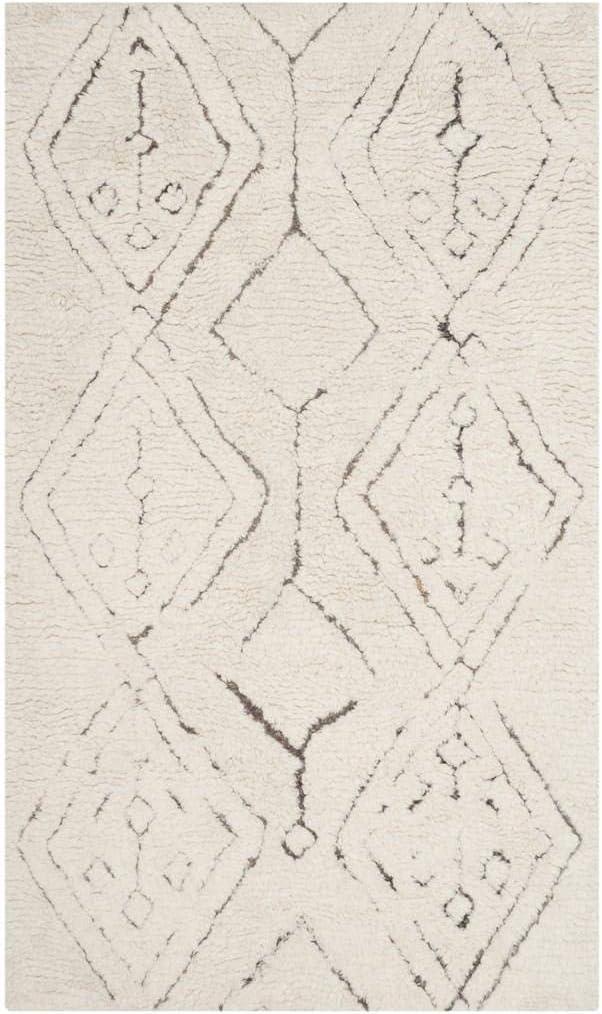 Safavieh  Casablanca Arleen Hand-tufted Tribal Area Rug 3'  x  5' 3' x 5' Indoor,Handmade Living Room,Bedroom Rectangle