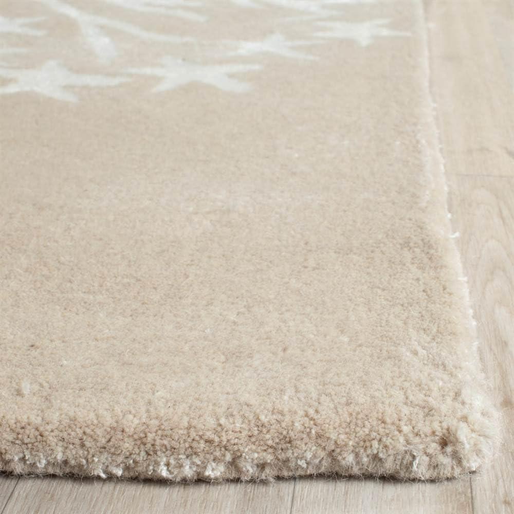 Bella BEL131 Hand Tufted Area Rug  - Safavieh