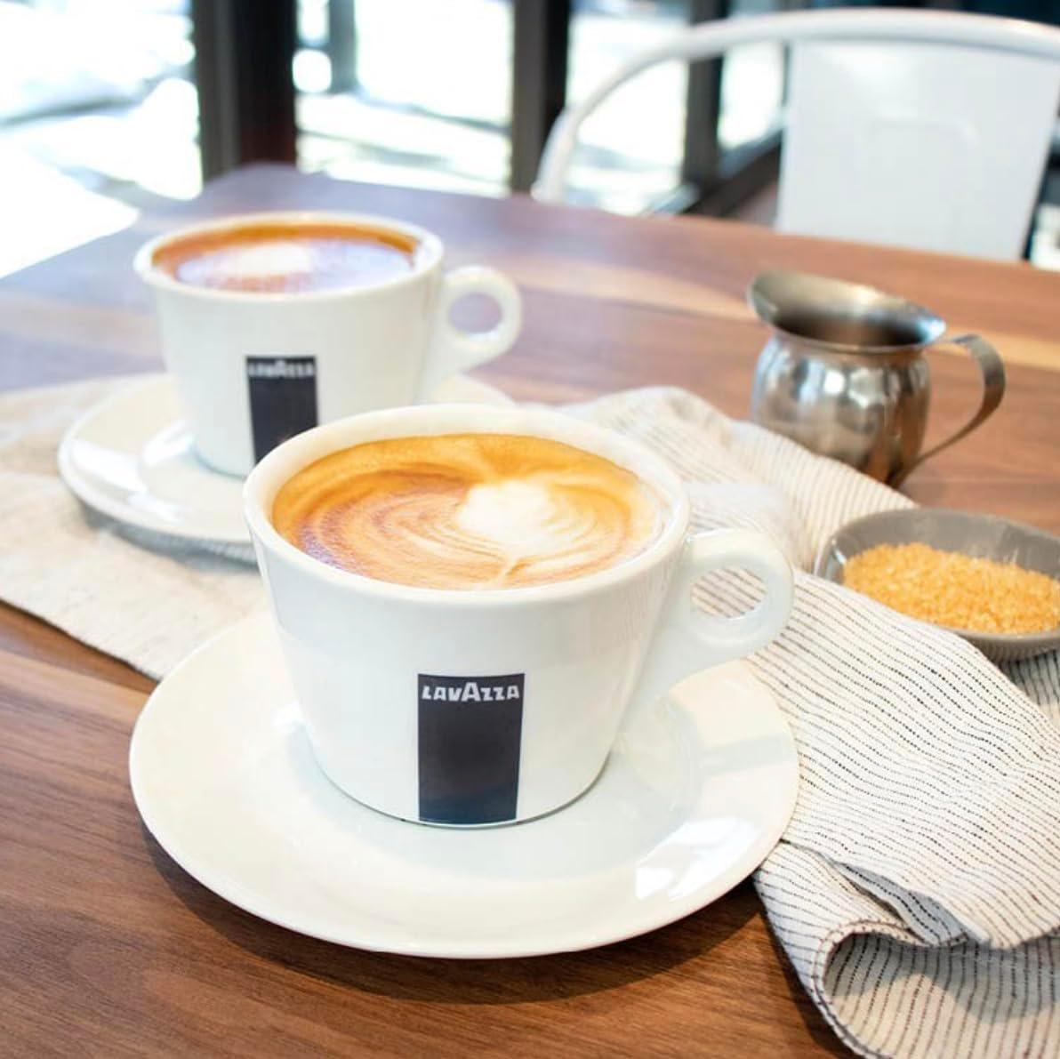 Lavazza Qualità Oro Whole Bean Coffee, Medium Roast, 100% Arabica, 2.2 lb Bag (Pack of 1)