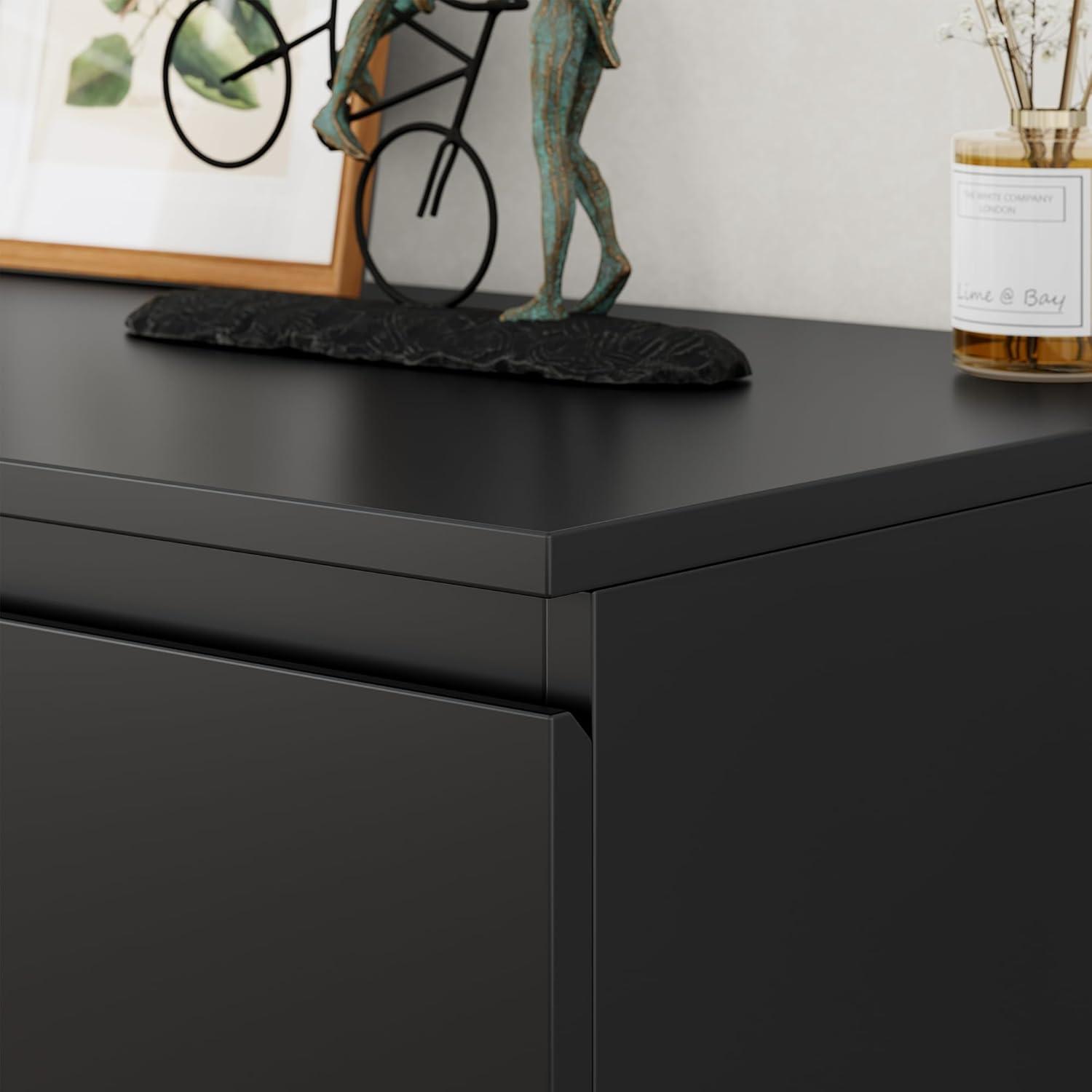 Braegan 4 - Drawer Dresser