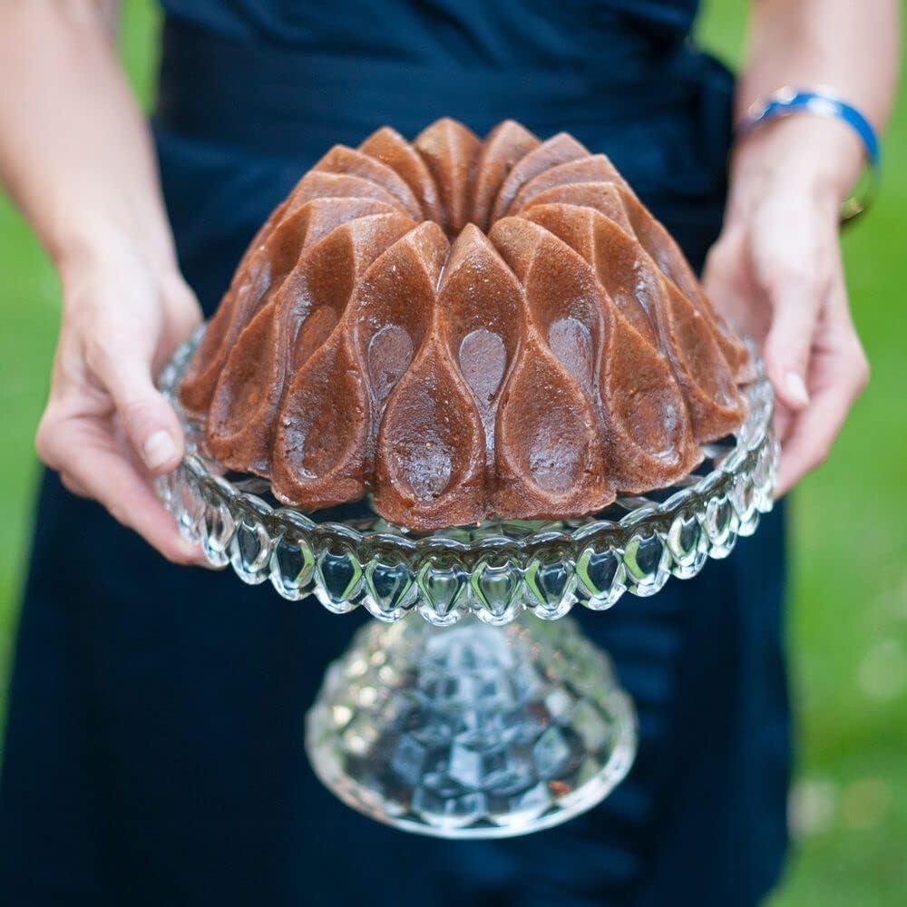 Nordic Ware Crown Bundt® Pan