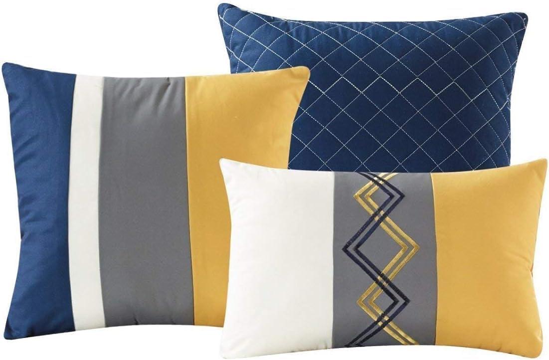 Oversized King Navy and Gray Microfiber Zigzag Comforter Set