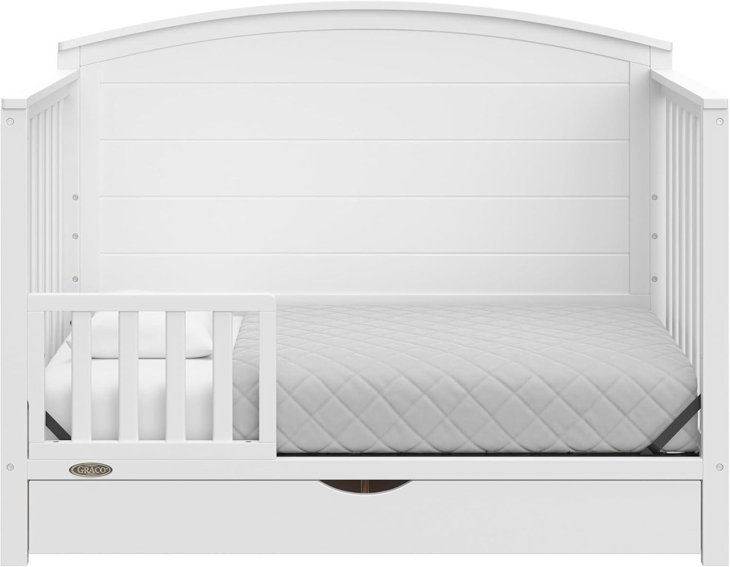 Graco Bellwood Convertible Crib with Drawer