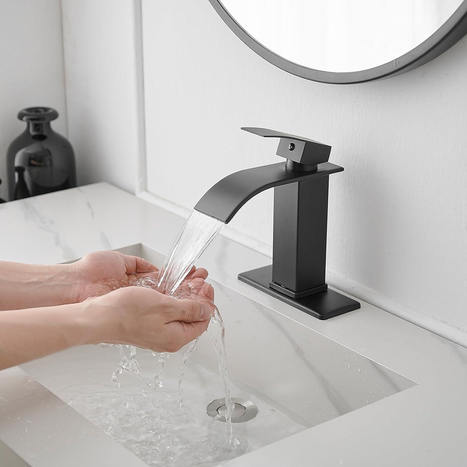 Single-Hole Single-handle Bathroom Faucet