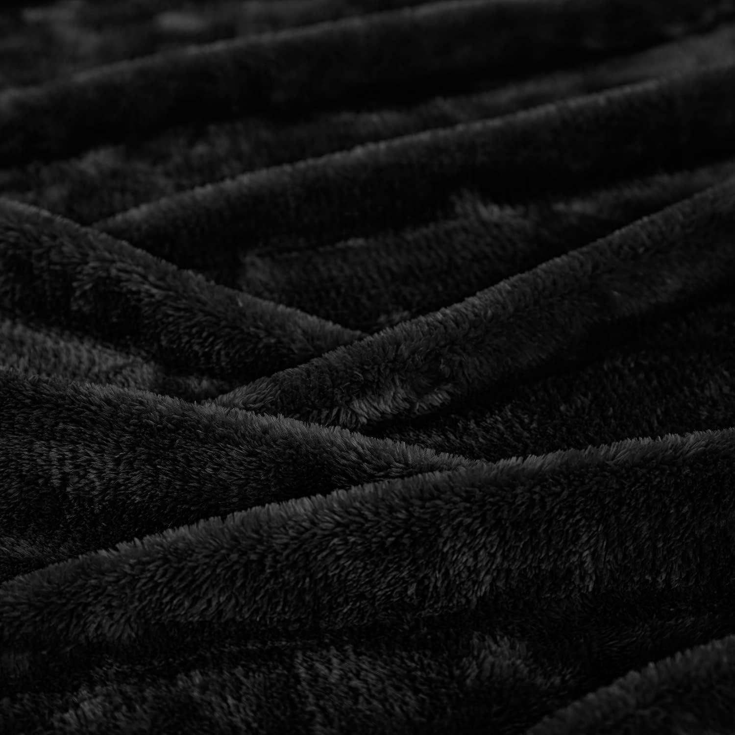 Black Reversible Fleece and Wool Throw Blanket